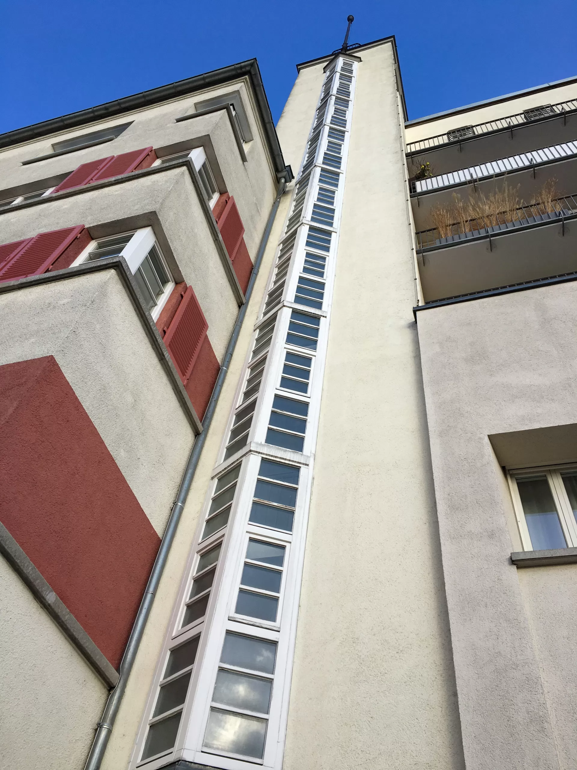Friedrich-Ebert-Wohnhof, 1924-1927. Architekt: Karl Beer