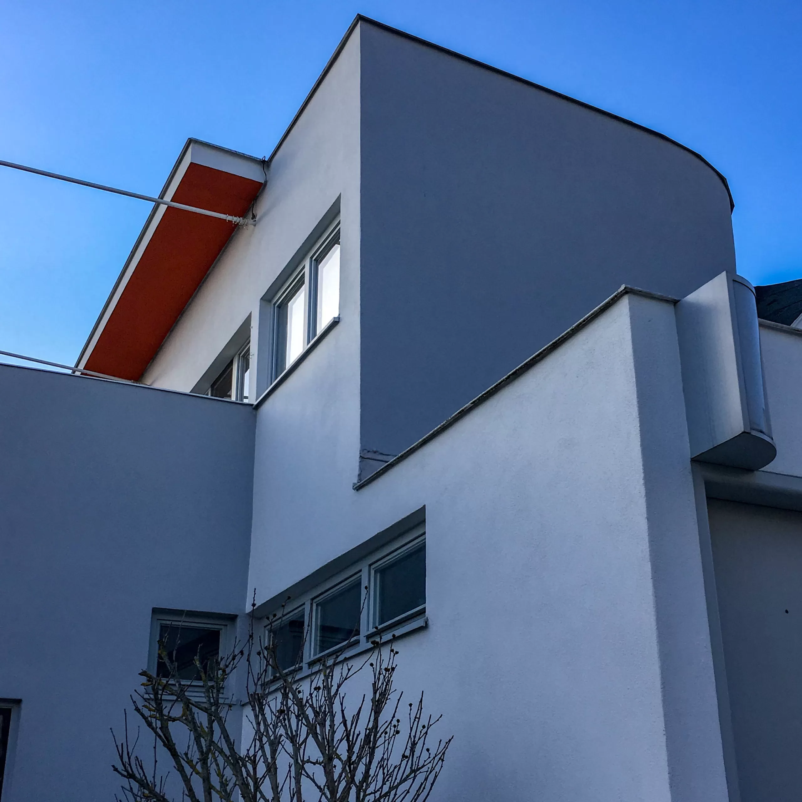 Wohnhaus, 1927. Architekt: Hans Scharoun