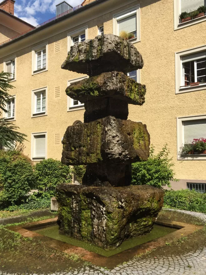 Der Steinerne Baum, 1928. Bildhauer: Karl Knappe ©Daniela Christmann