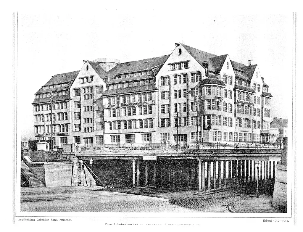 Lindwurmhof, Stadtarchiv München