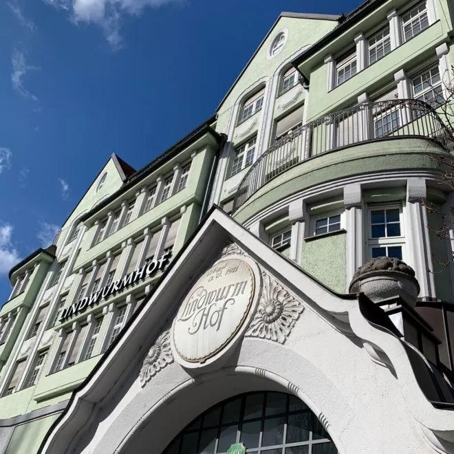 Kontor- und Geschäftshaus Lindwurmhof, 1910-1912. Architekt: Franz Rank