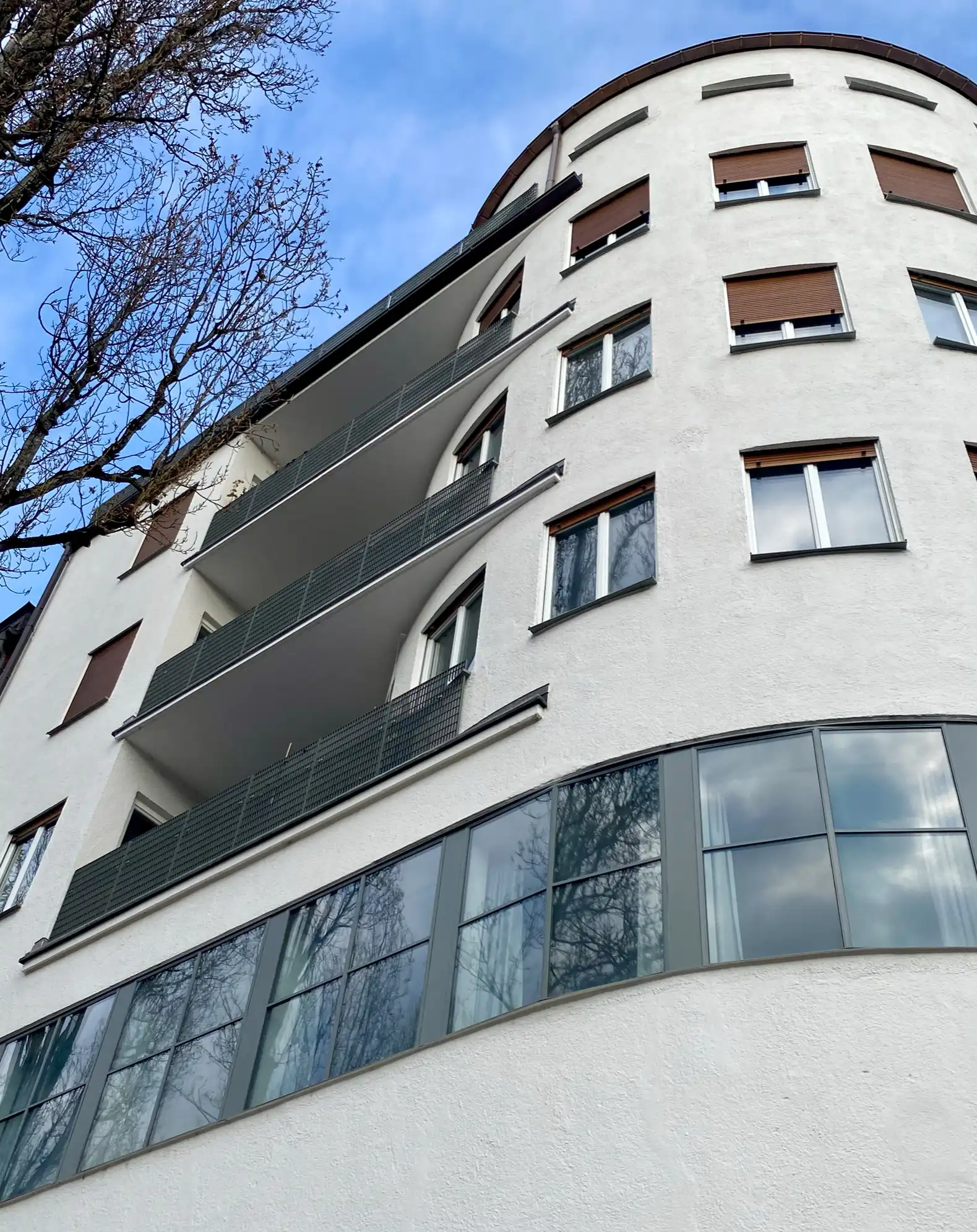 Postoffice Goetheplatz, 1931-1932. Architects: Franz Holzhammer, Walther Schmidt. Photo: Daniela Christmann