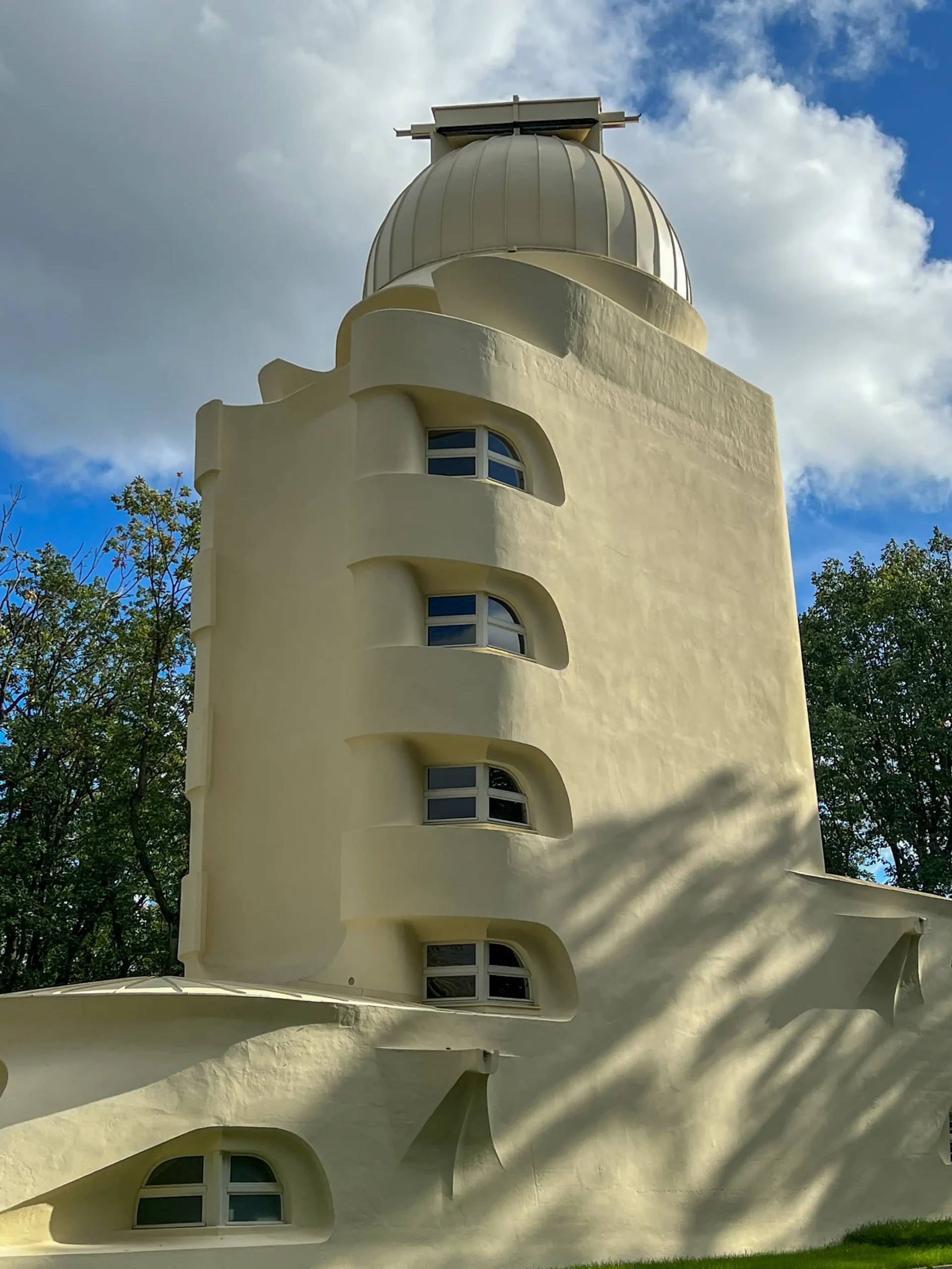 Einsteinturm, 1919-1924. Architekt: Erich Mendelsohn. Foto: Daniela Christmann