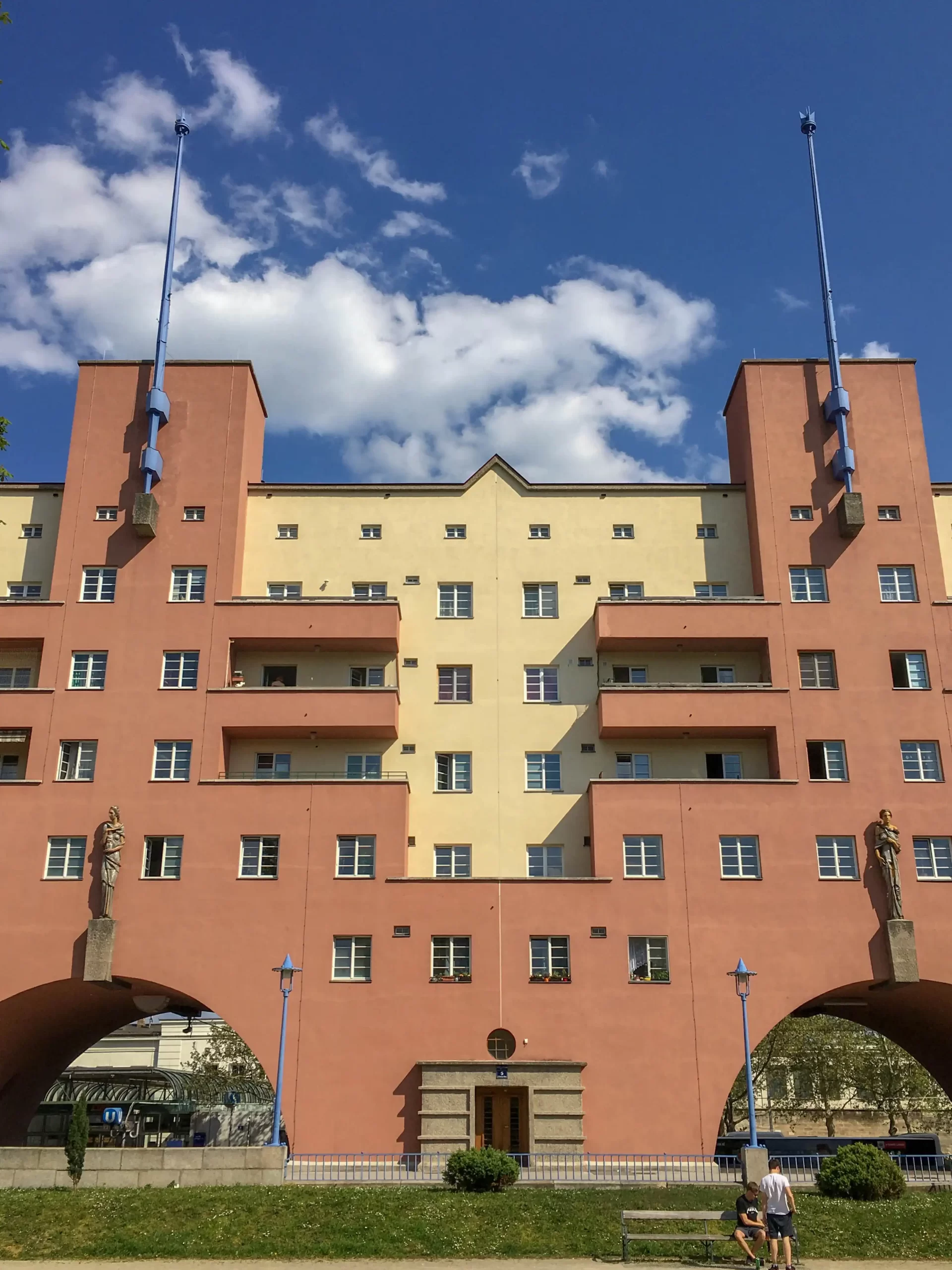 Vienna KarlMarxHof Vielfalt der Moderne