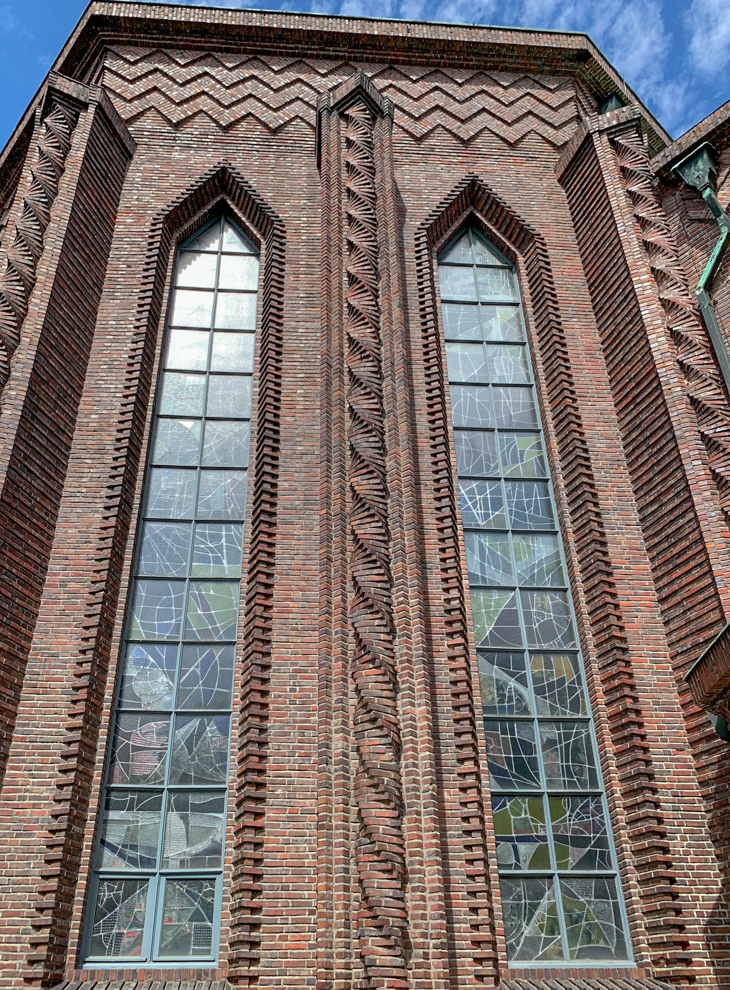 Kreuzkirche, 1927-1929. Architects: Ernst and Günther Paulus