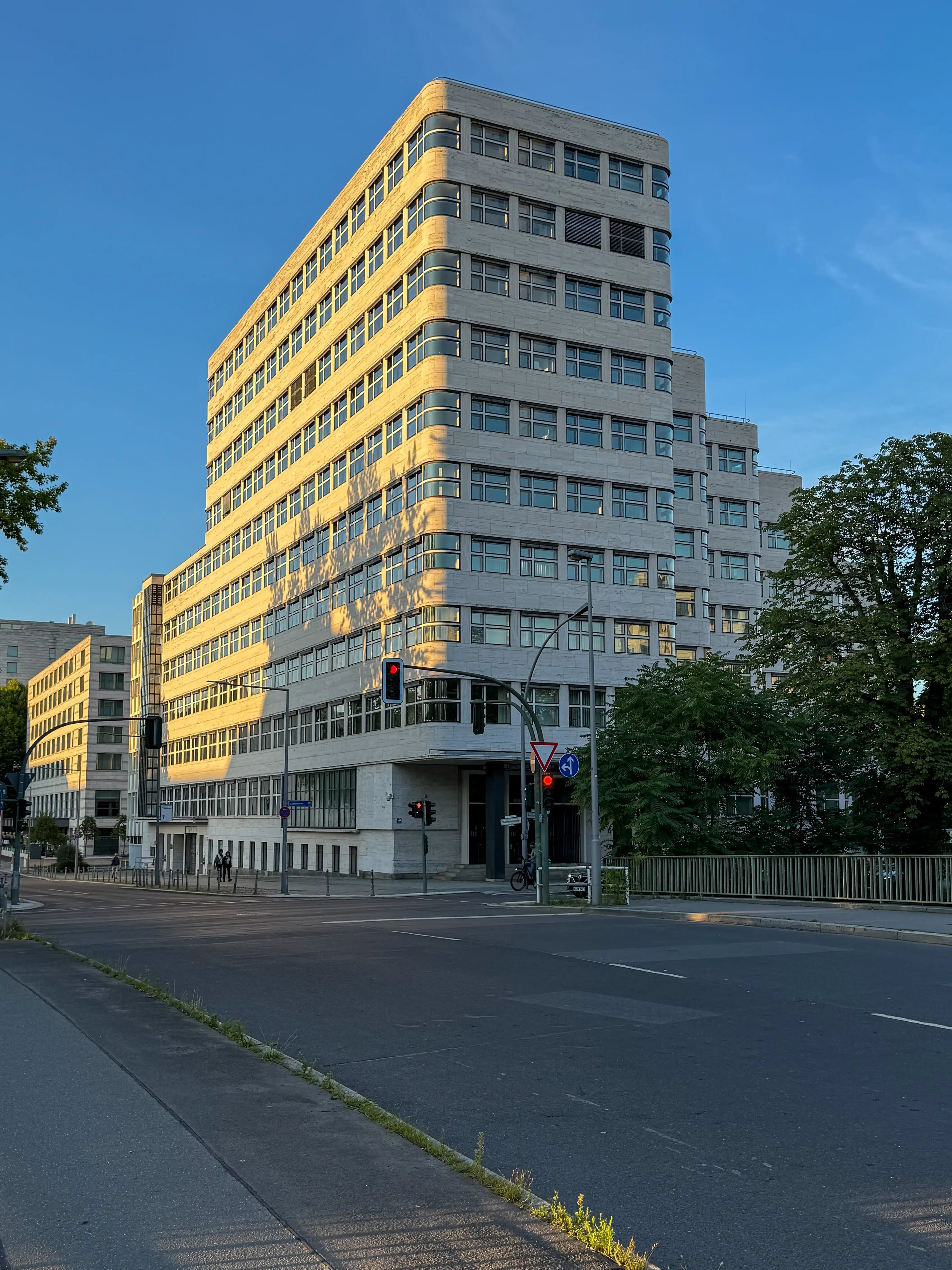 Shell-Haus, 1930-1932. Architekt: Emil Fahrenkamp. Foto: Daniela Christmann