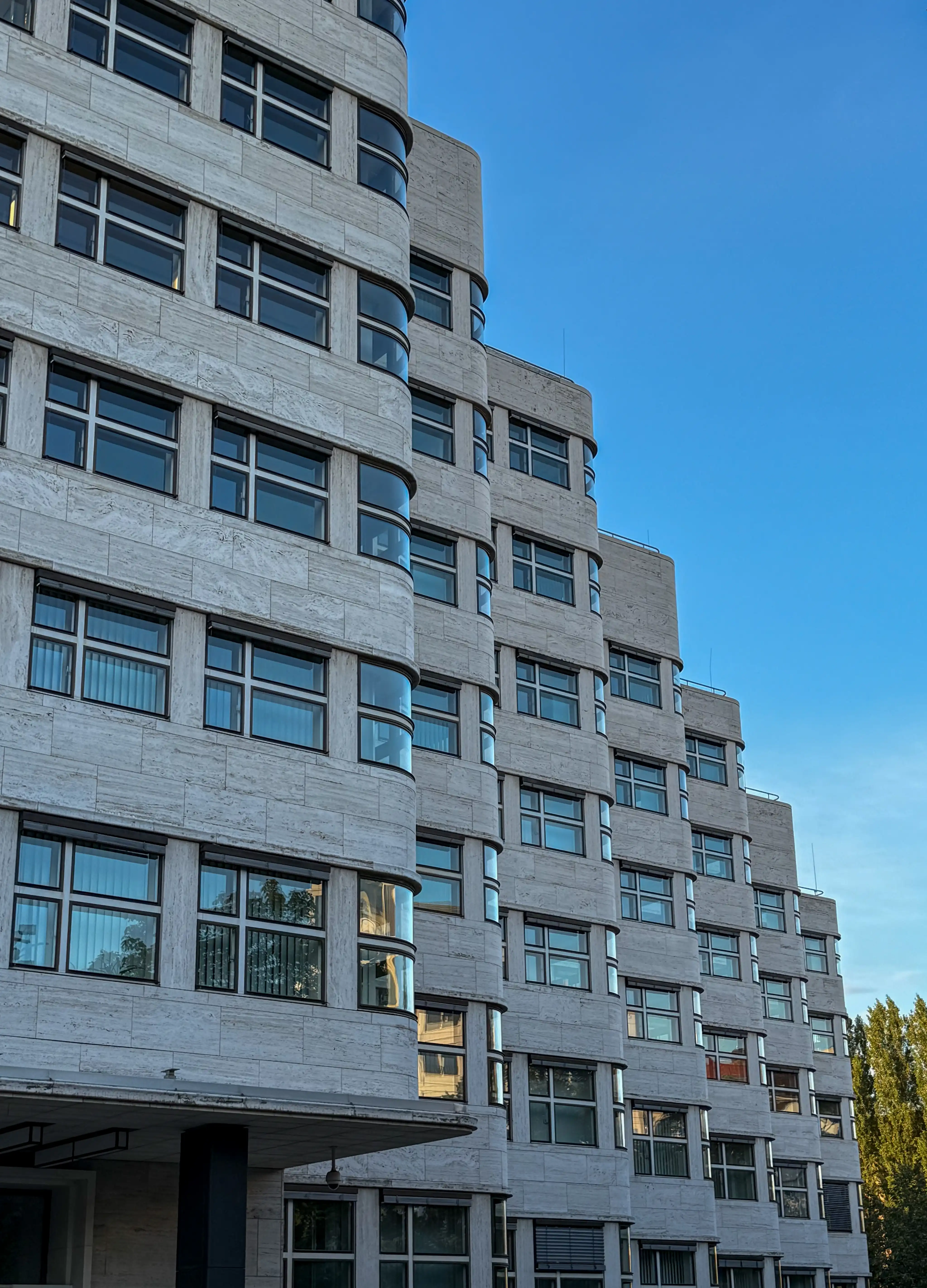 Shell-Haus, 1930-1932. Architect: Emil Fahrenkamp. Photo: Daniela Christmann