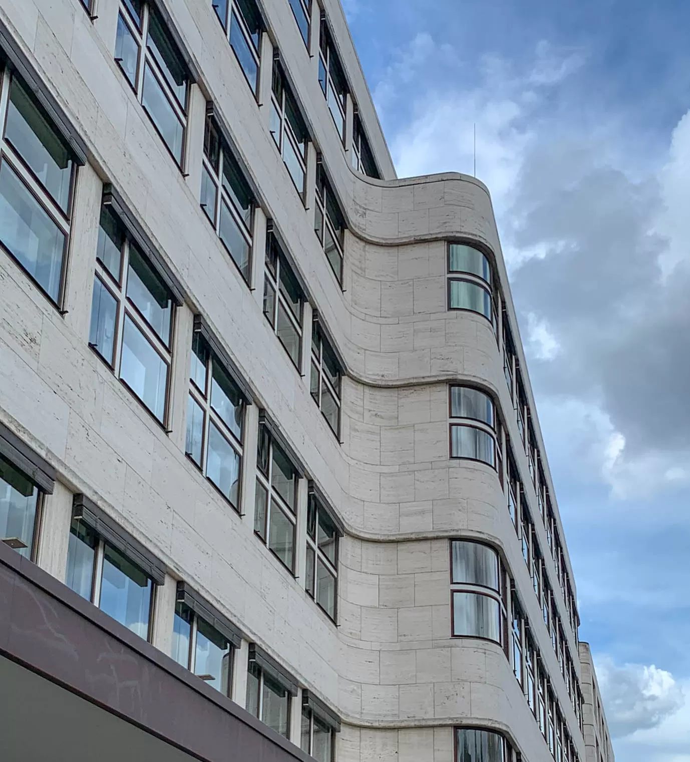 Shell-Haus, 1930-1932. Architect: Emil Fahrenkamp. Photo: Daniela Christmann