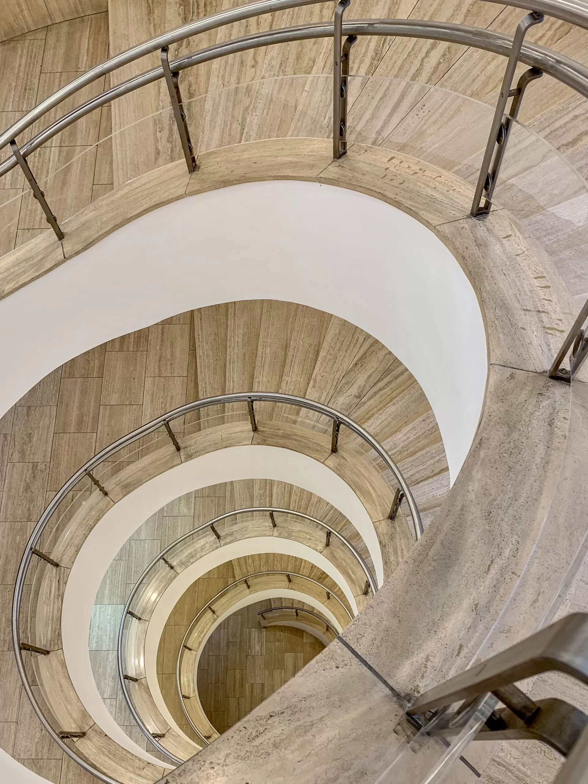 Dischhaus, 1928-1930. Architects: Bruno Paul, Franz Weber
