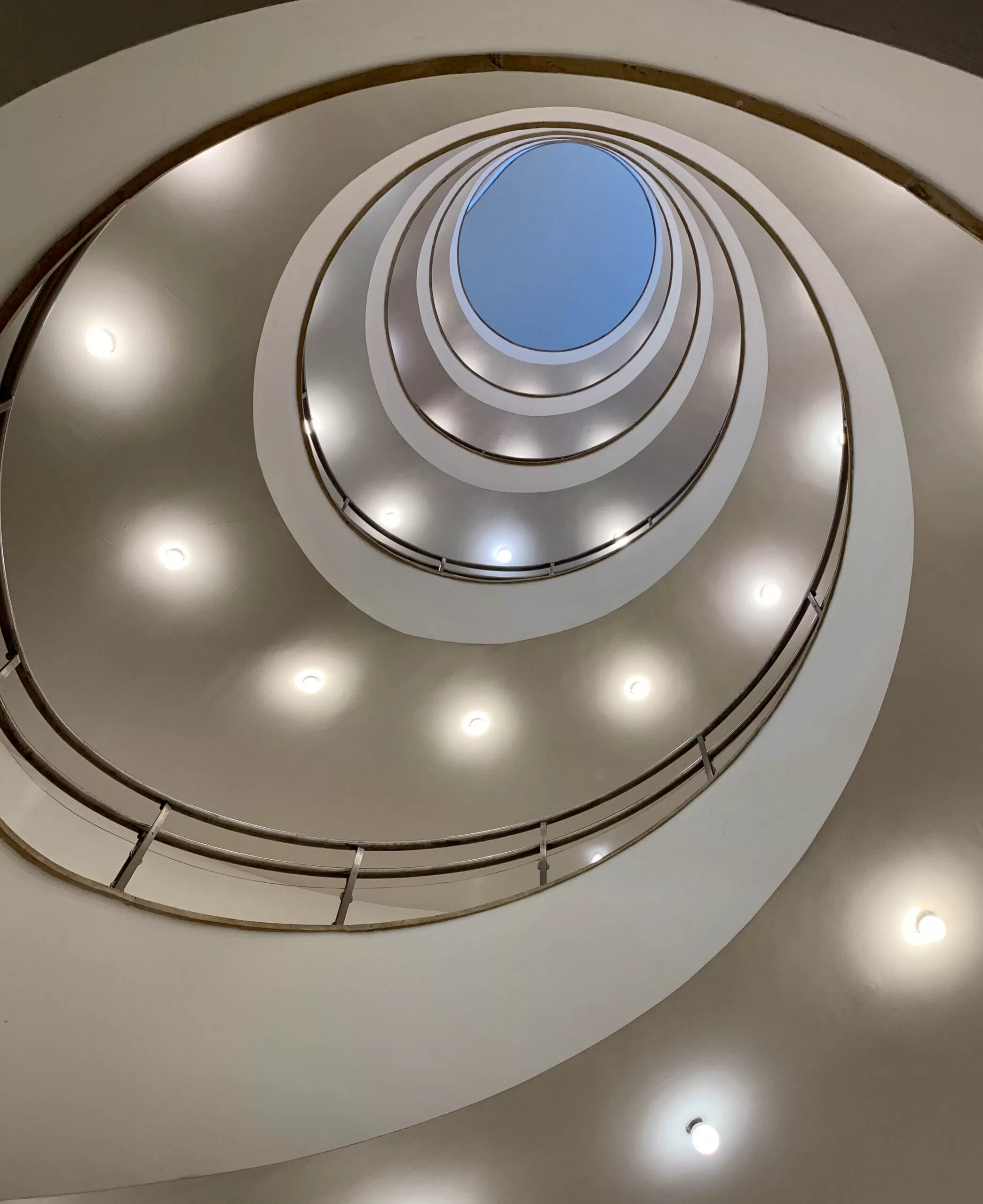 Dischhaus, 1928-1930. Architekten: Bruno Paul, Franz Weber