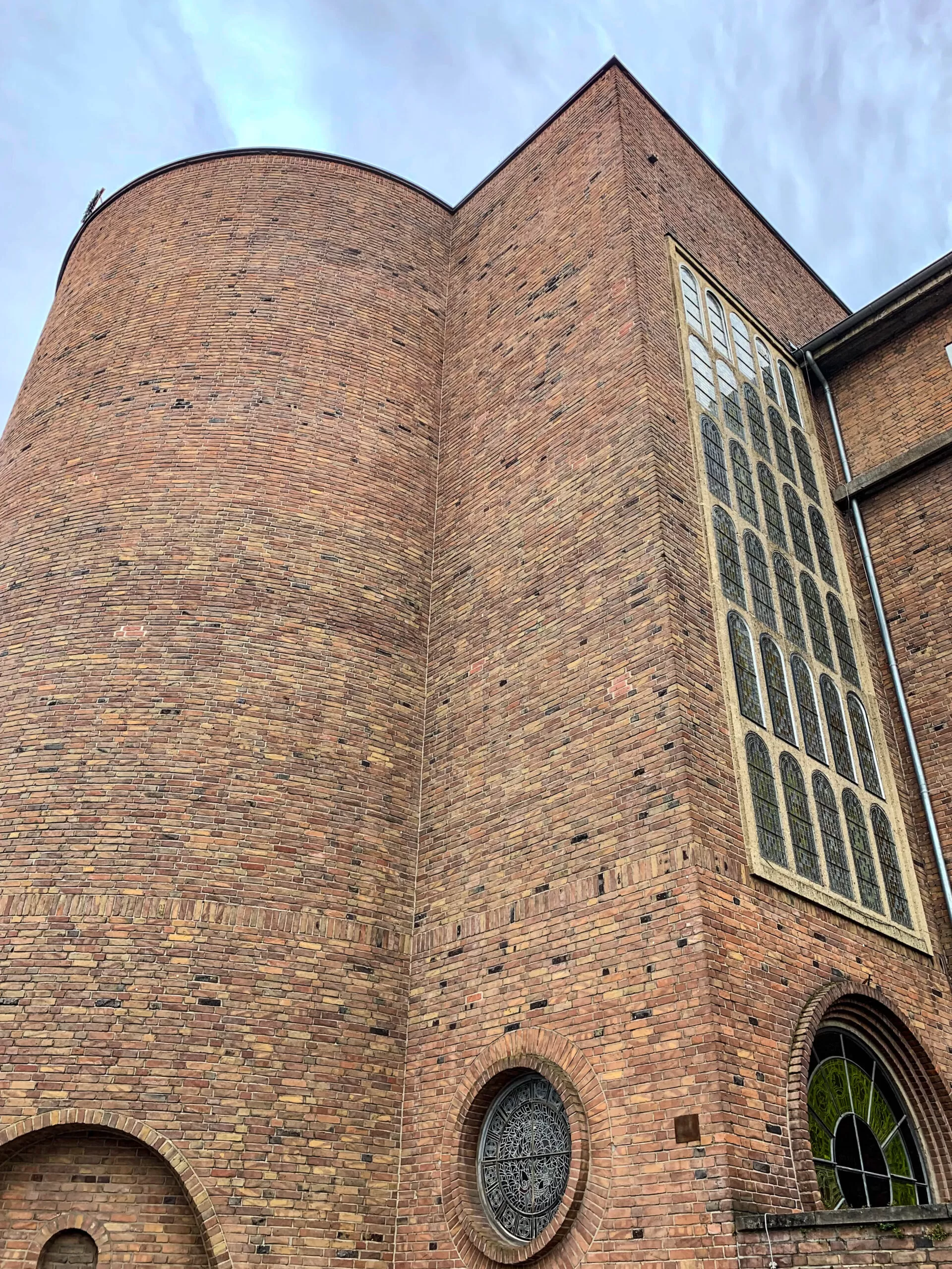 Sankt Elisabeth, 1930-1932. Architekt: Dominikus Böhm