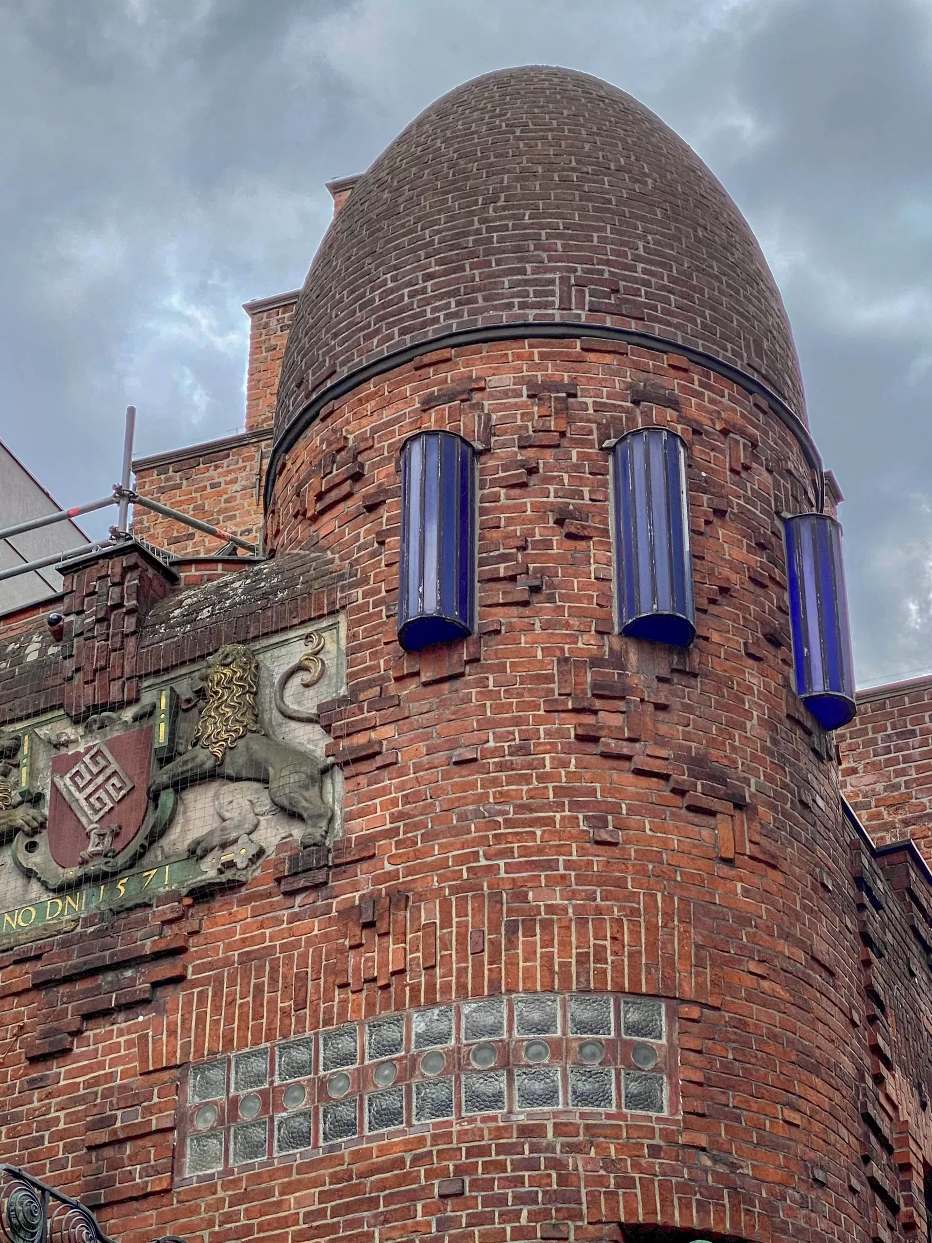 Böttcherstraße, 1922-1931. Entwurf: Bernhard Hoetger, Alfred Runge, Eduard Scotland