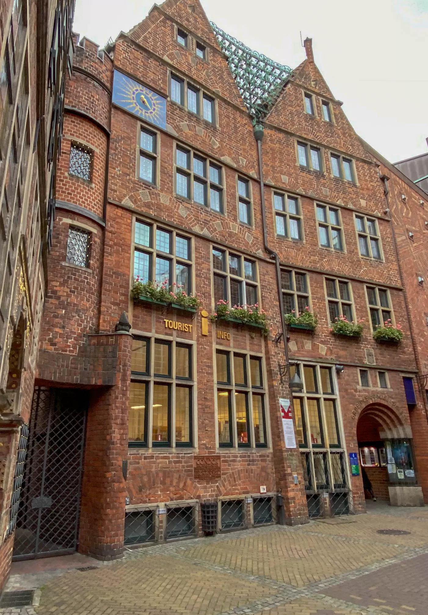Böttcherstrasse, 1922-1931. Design: Bernhard Hoetger, Alfred Runge, Eduard Scotland
