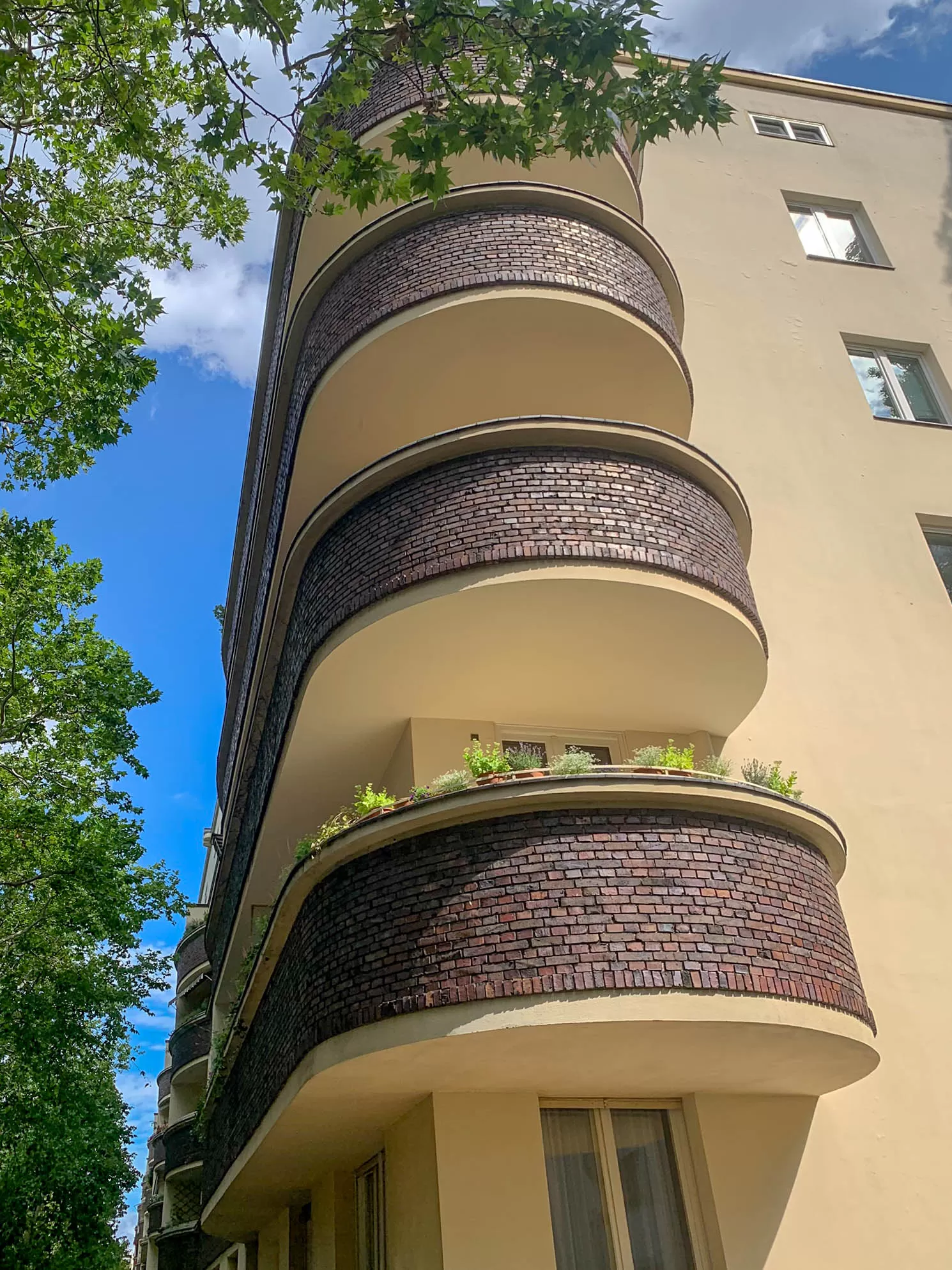WOGA-Komplex, 1926-1931. Architekt: Erich Mendelsohn