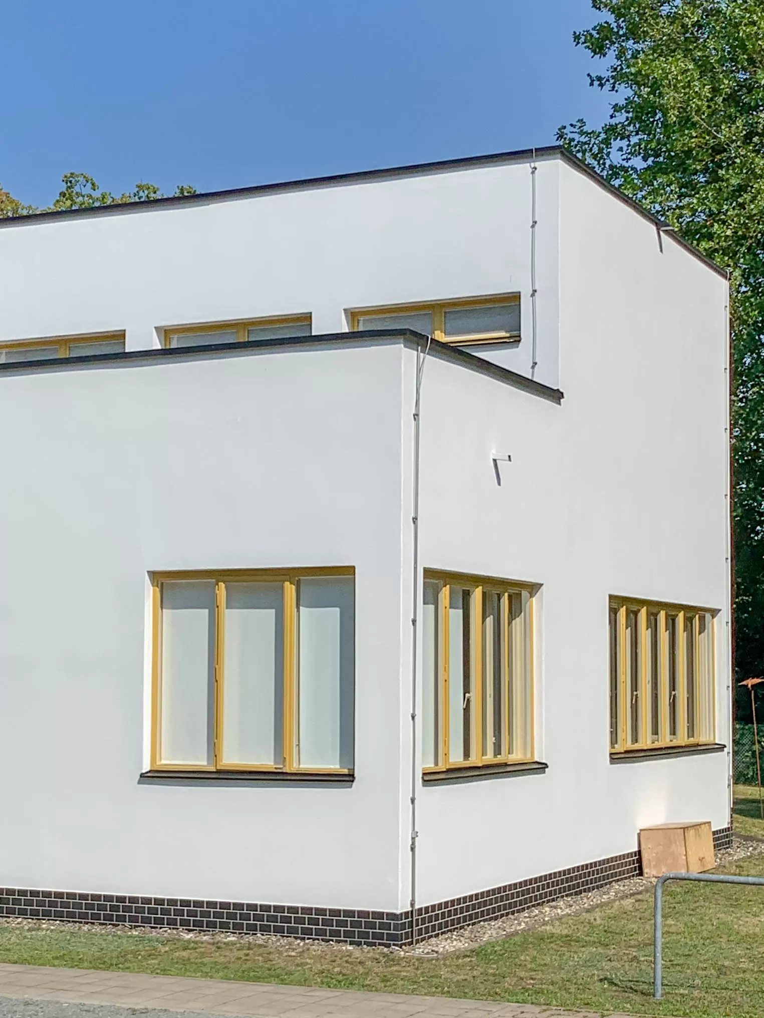 Principal's residence, 1930-1931. Architect: Otto Haesler