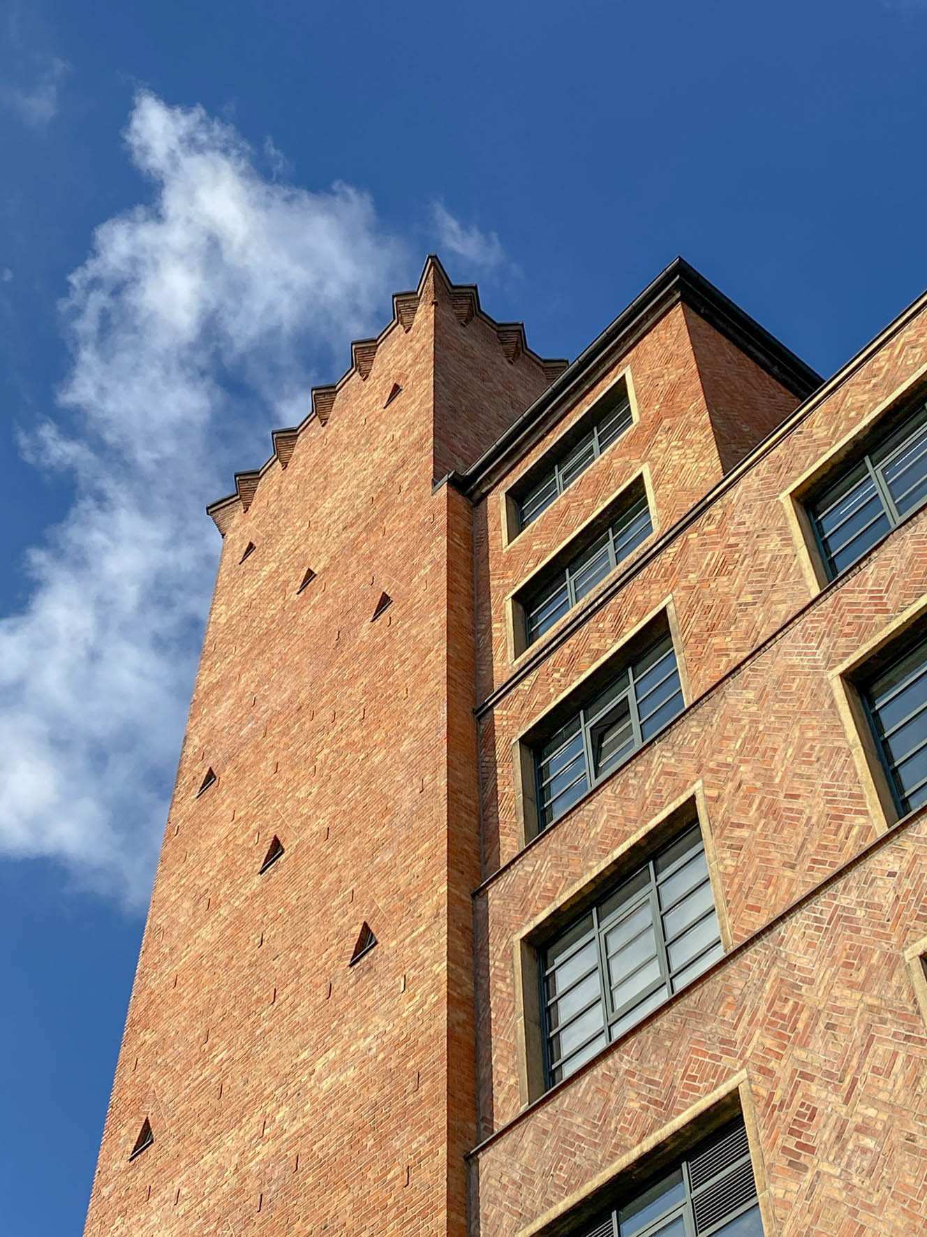 Mouson tower, 1925-1926. Design: Fritz Mouson, Robert Wollmann, Josef Geitner. Photo: Daniela Christmann