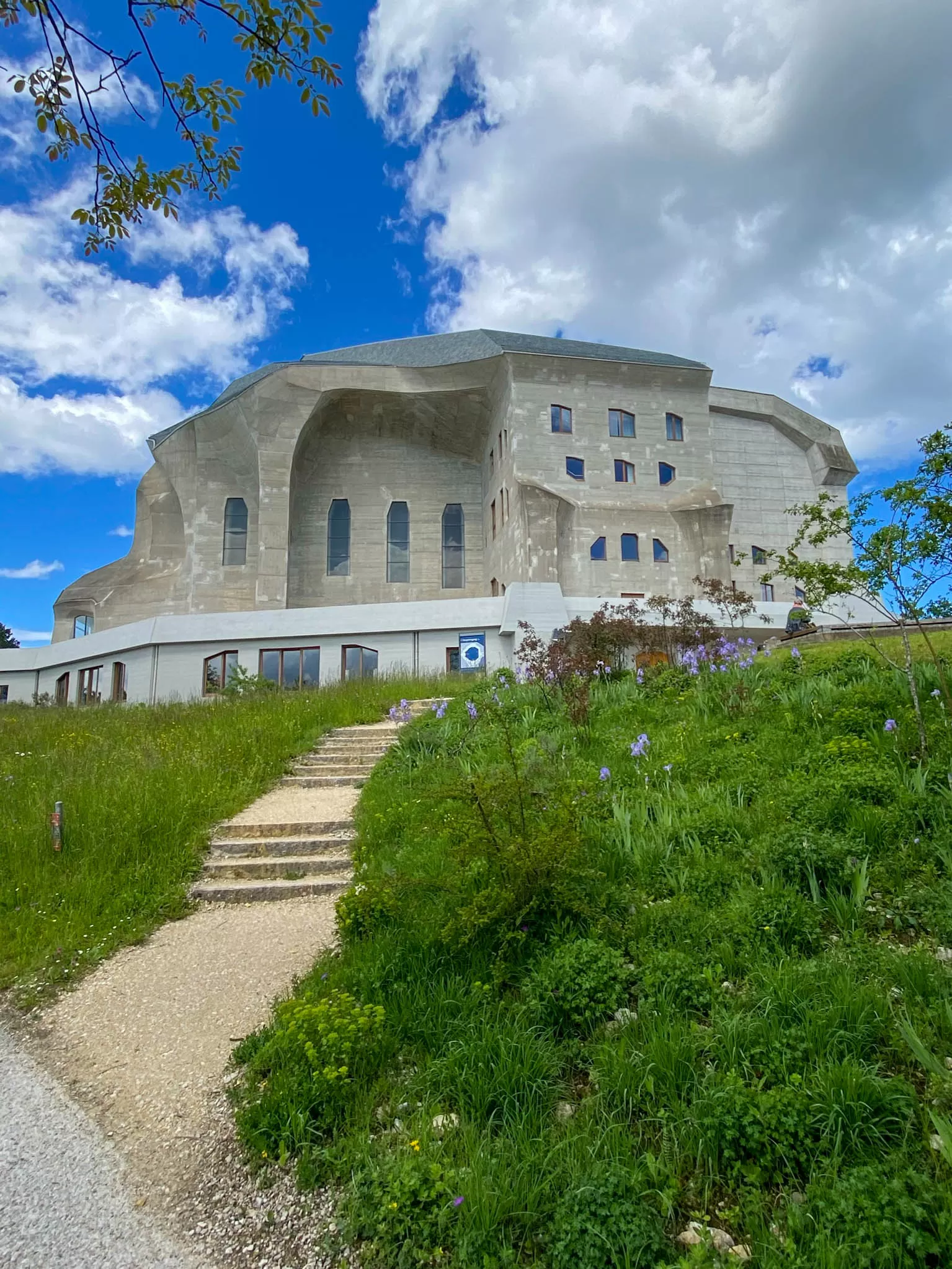 Goetheanum, 1924-1928. Design: Rudolf Steiner. Photo: Daniela Christmann