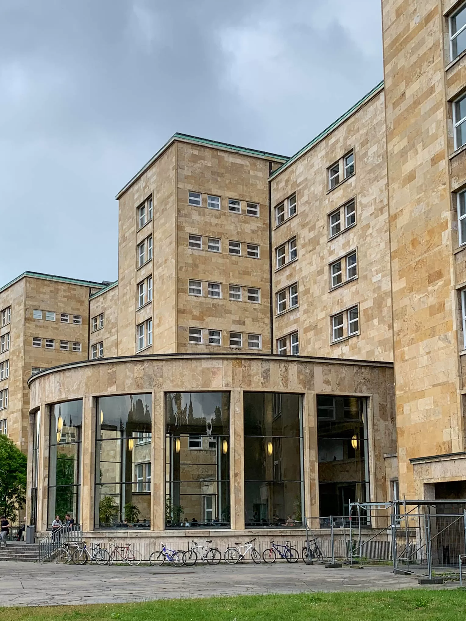 IG Farben Building, 1928-1931. Architect: Hans Poelzig. Photo: Daniela Christmann