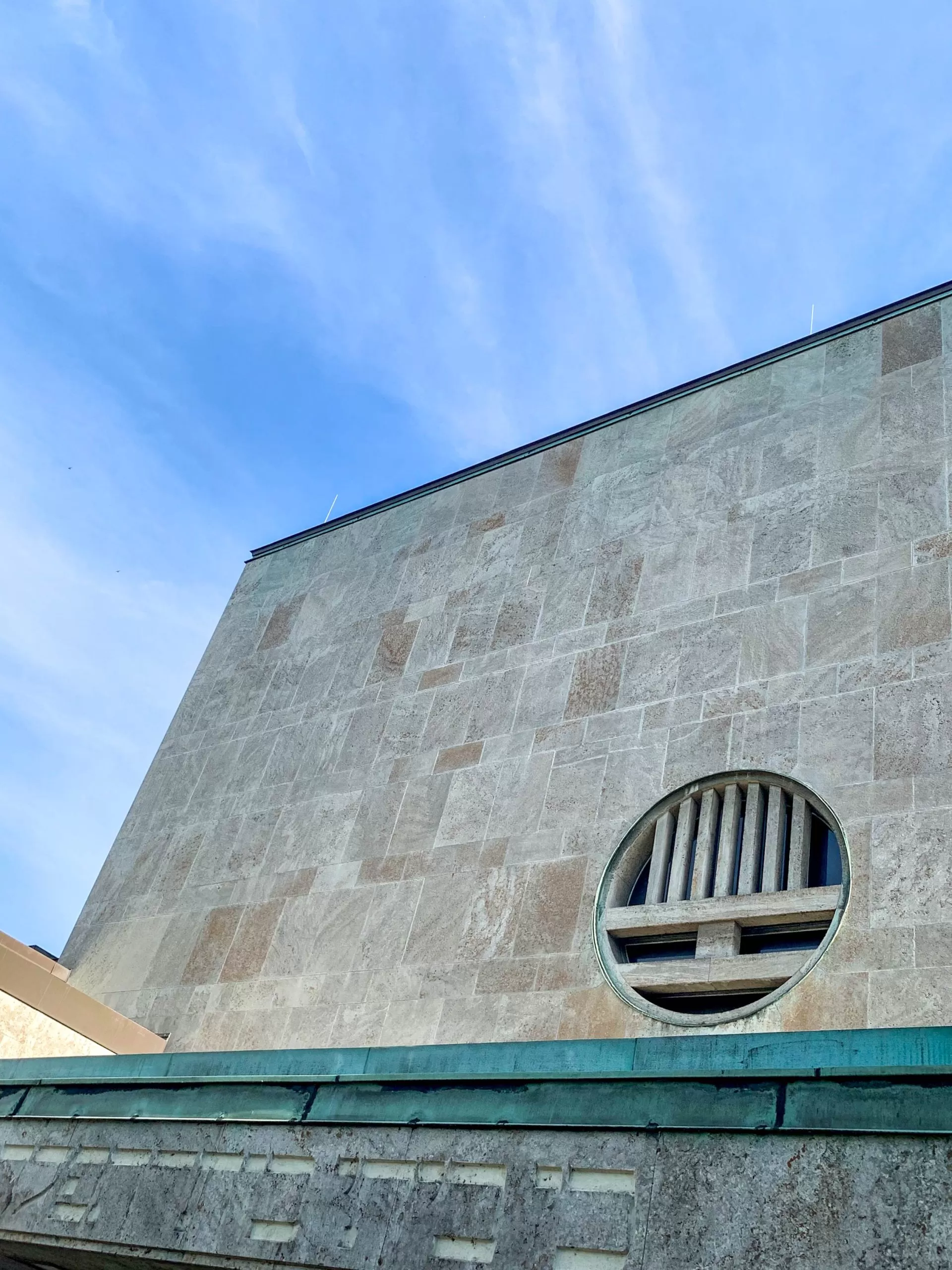 Tempelsynagoge, 1930-1931. Architekten: Felix Ascher, Robert Friedmann. Foto: Daniela Christmann