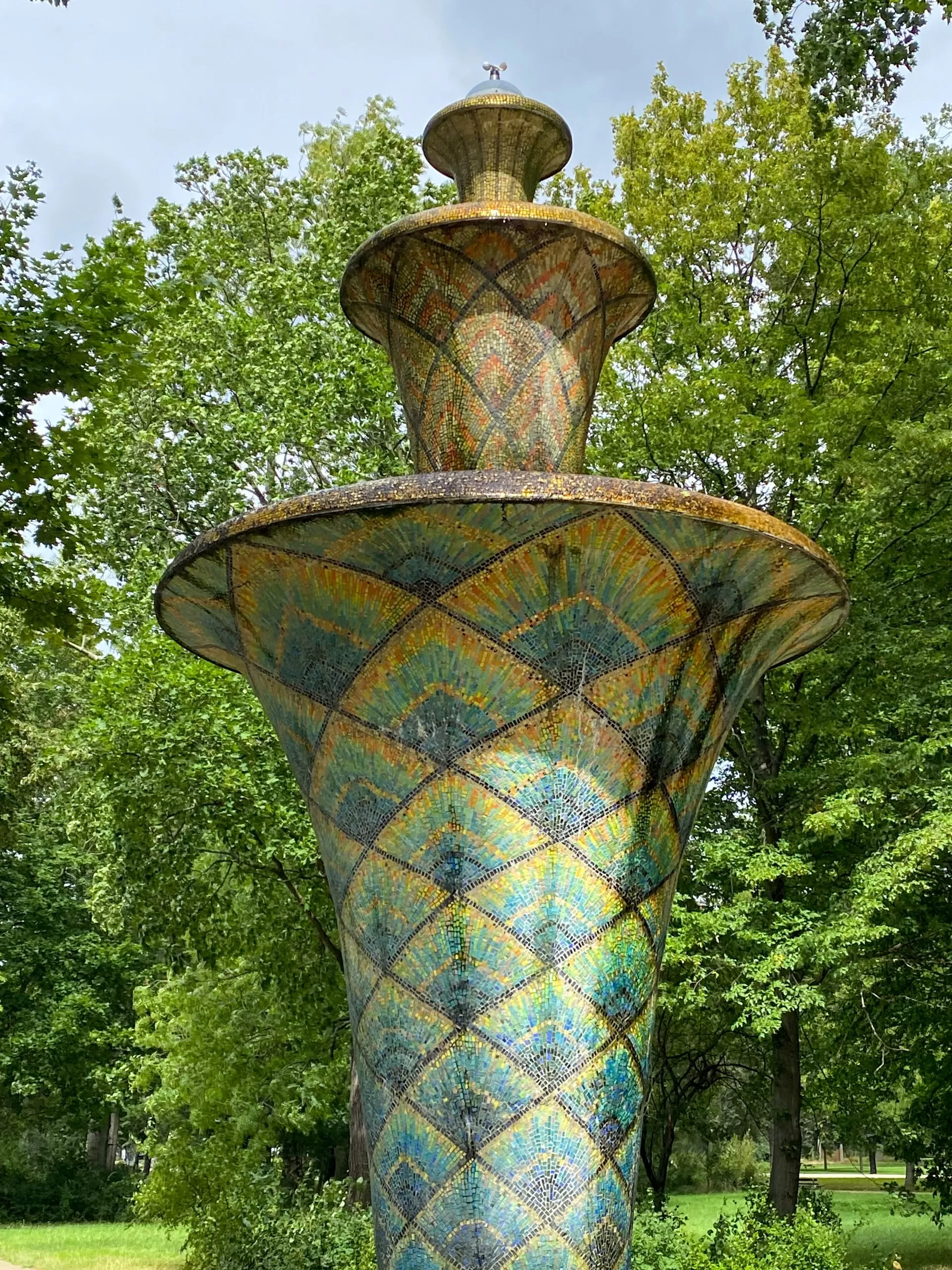 Mosaikbrunnen, 1926. Entwurf: Marlene Moeschke-Poelzig, Hans Poelzig. Foto: Daniela Christmann