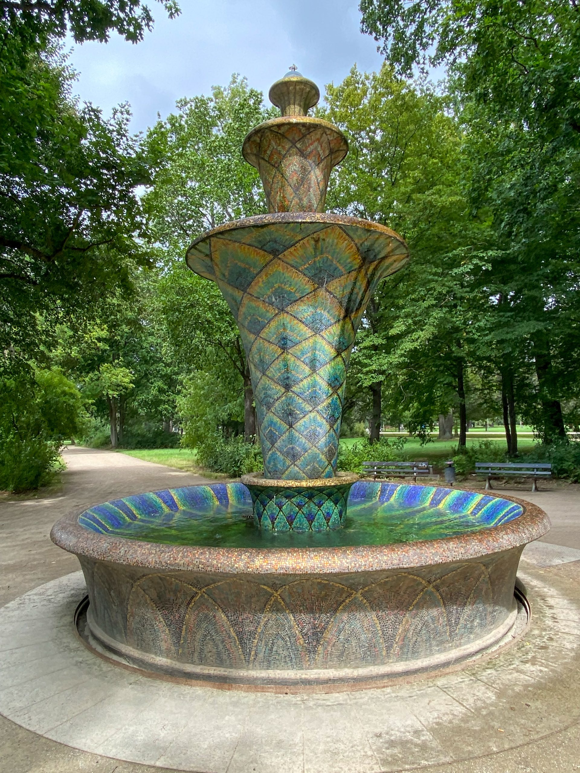 Mosaikbrunnen, 1926. Entwurf: Marlene Moeschke-Poelzig, Hans Poelzig. Foto: Daniela Christmann