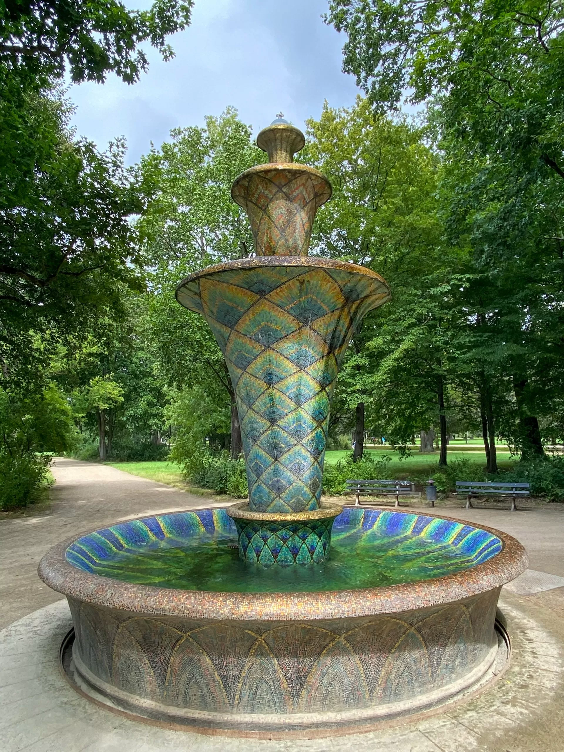 Mosaikbrunnen, 1926. Entwurf: Marlene Moeschke-Poelzig, Hans Poelzig. Foto: Daniela Christmann