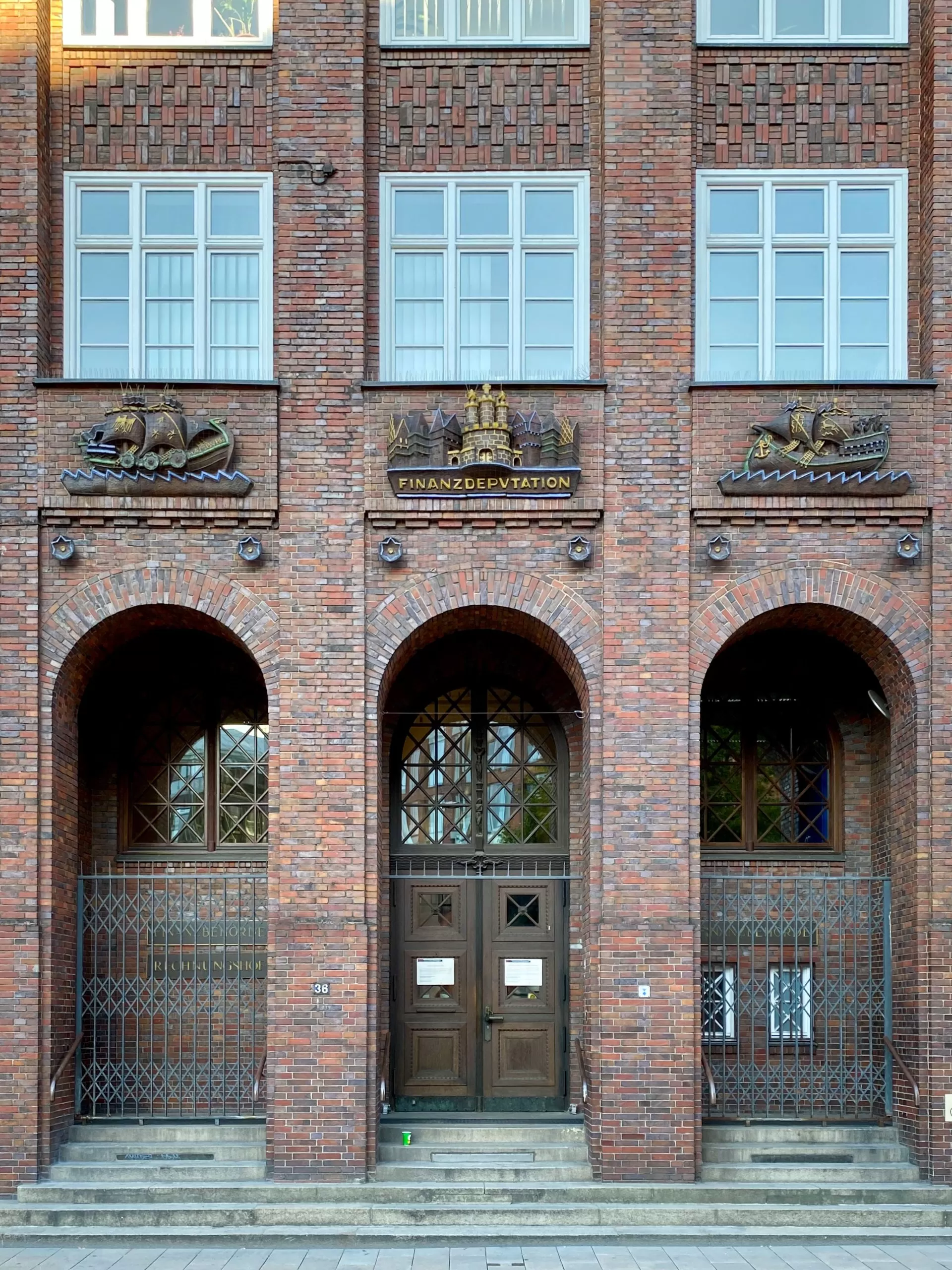 Finance Authority Building, 1919-1926. Architect: Fritz Schumacher. Photo: Daniela Christmann