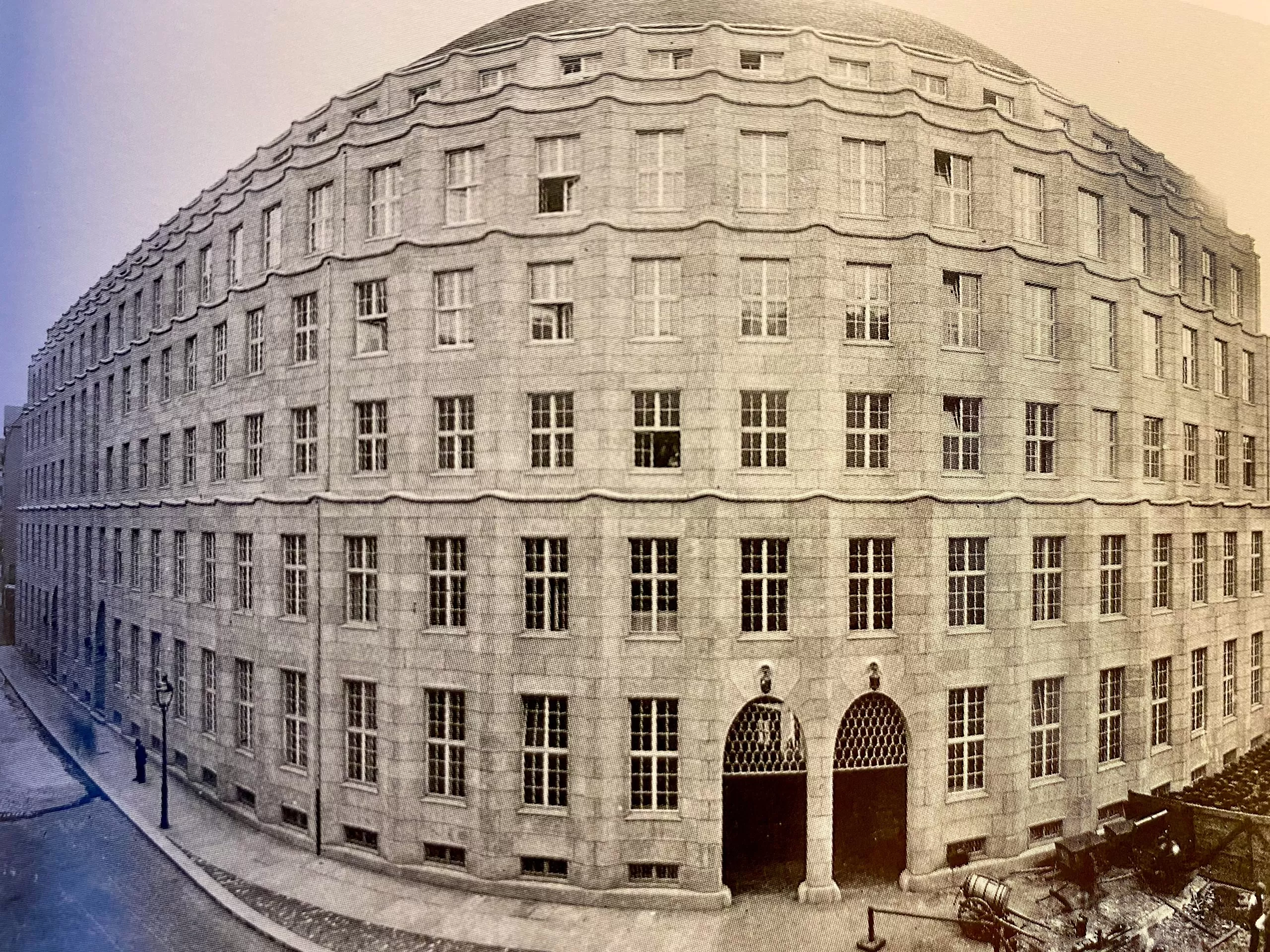 Stadthaus, 1922-1923. Architekt: Ludwig Wirth. Aufnahme 1923