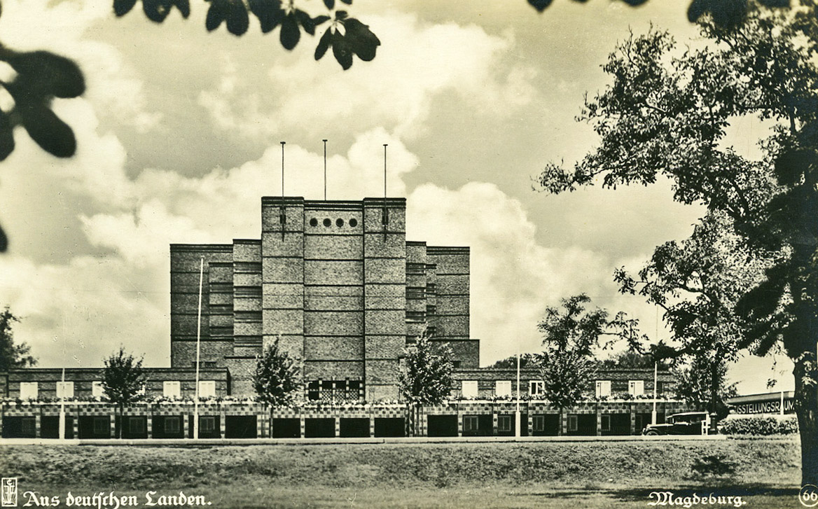 Stadthalle Magdeburg, 1926-1927. Architekt: Johannes Göderitz