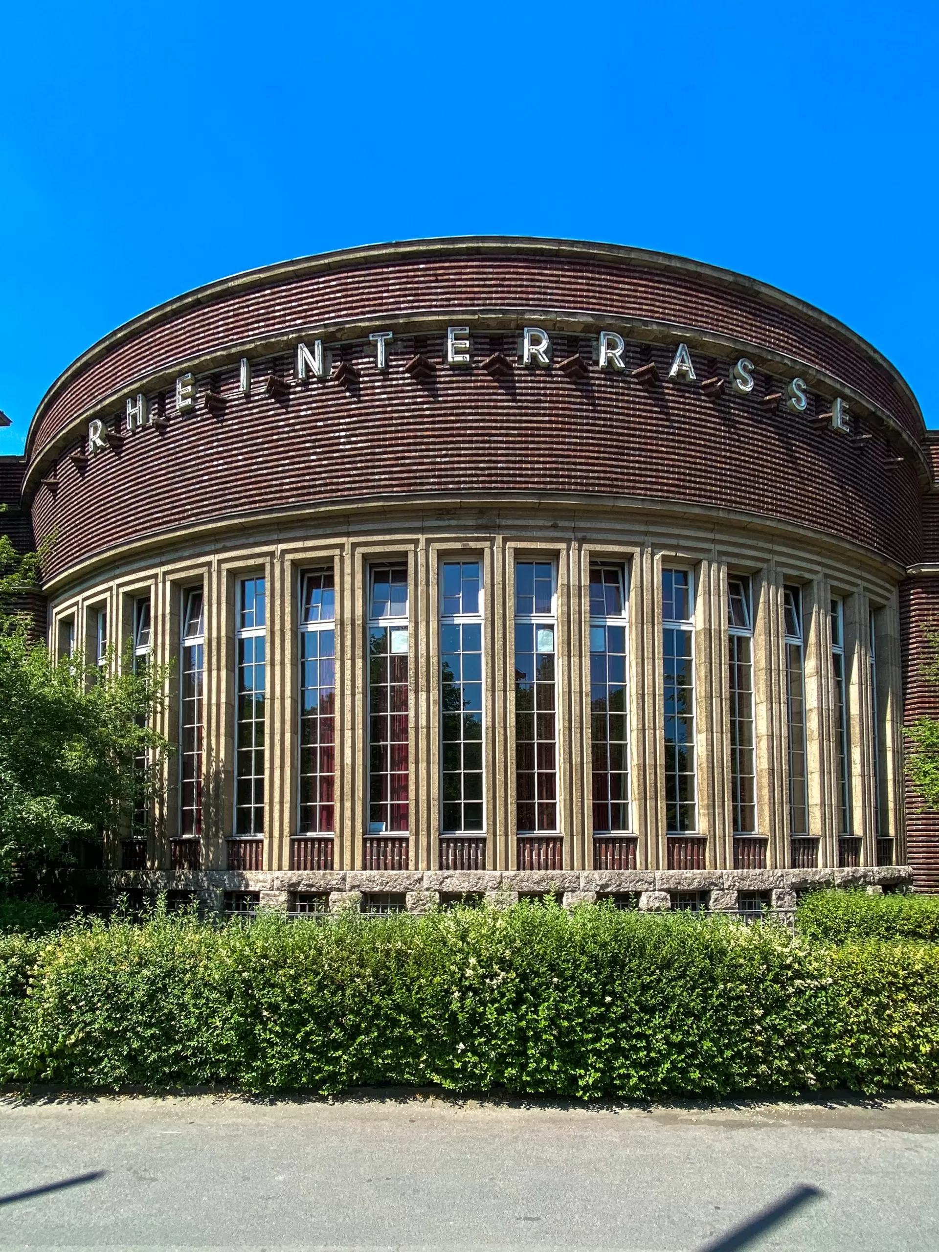 Rheinterrasse, 1924-1926. Architect: Wilhelm Kreis. Photo: Daniela Christmann