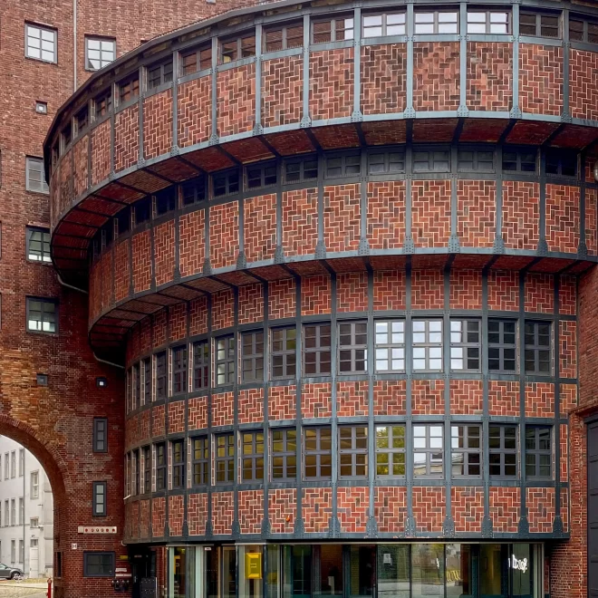 Umspannwerk Buchhändlerhof, 1926-1928. Architekten: Hans Heinrich Müller, Felix Thümen. Foto: Daniela Christmann