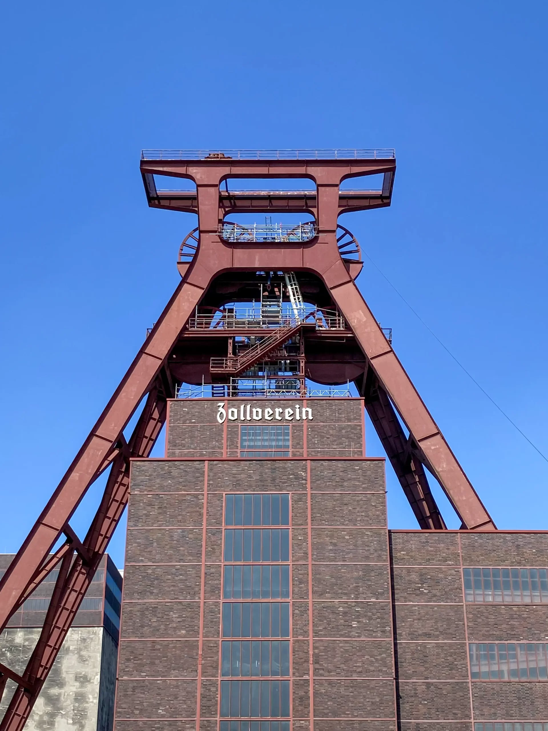 Zollverein Coal Mine, 1928-1932. Architects: Fritz Schupp, Martin Kremmer. Photo: Daniela Christmann