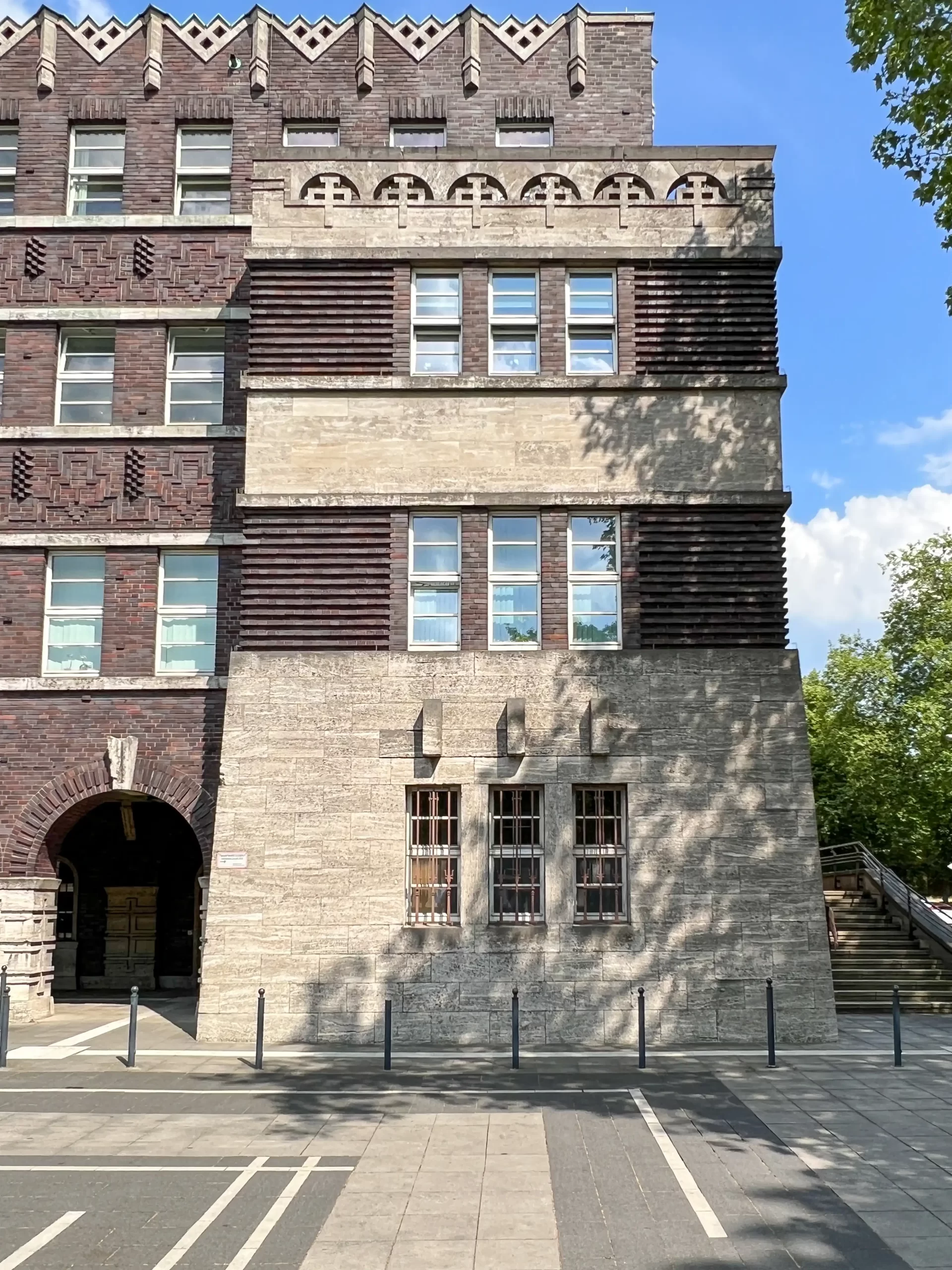 Rathaus Oberhausen, 1927-1930. Architekten: Ludwig Freitag, Eduard Jüngerich. Foto: Daniela Christmann