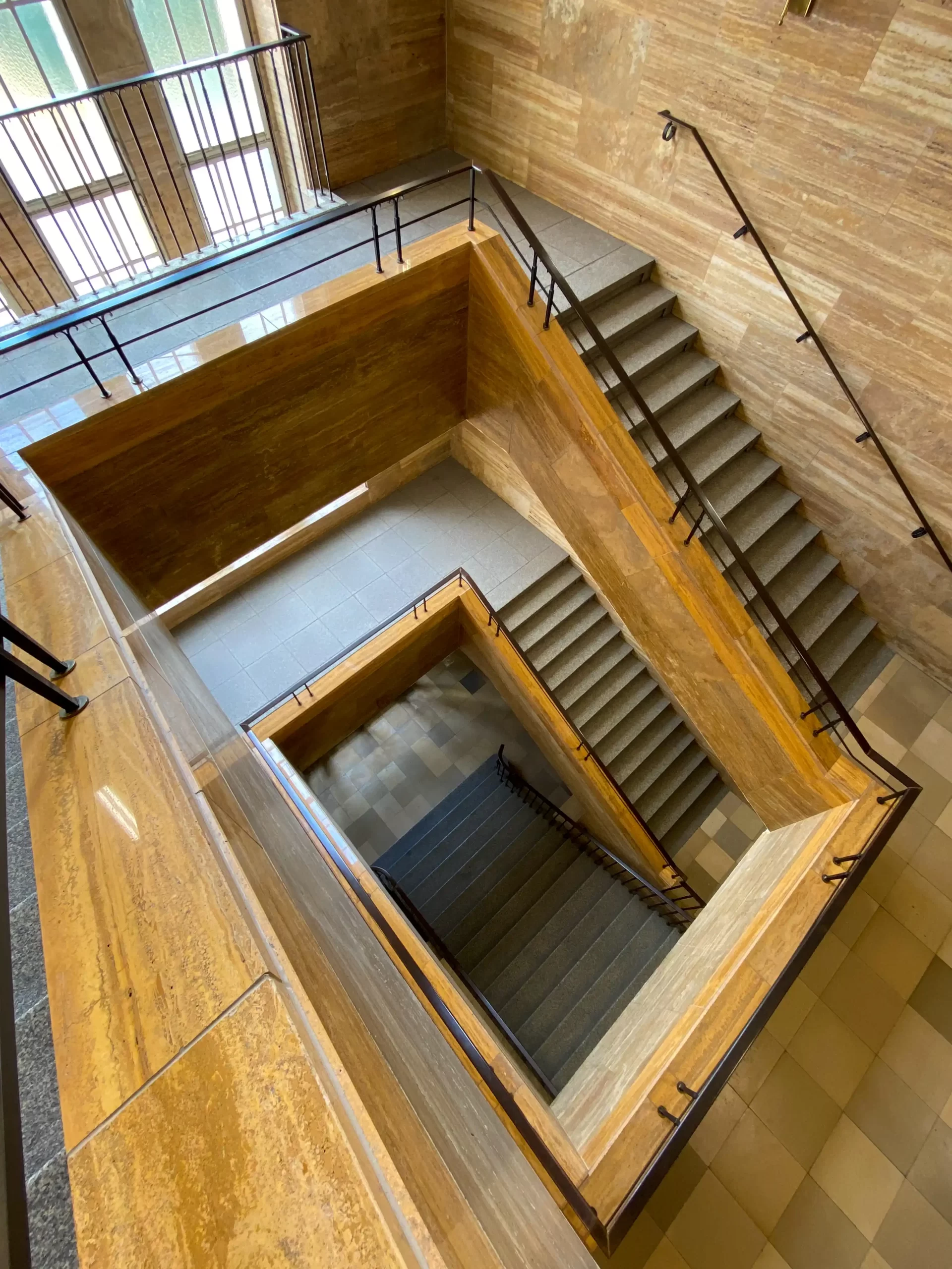 Oberhausen Town Hall, 1927-1930. Architects: Ludwig Freitag, Eduard Jüngerich. Photo: Daniela Christmann