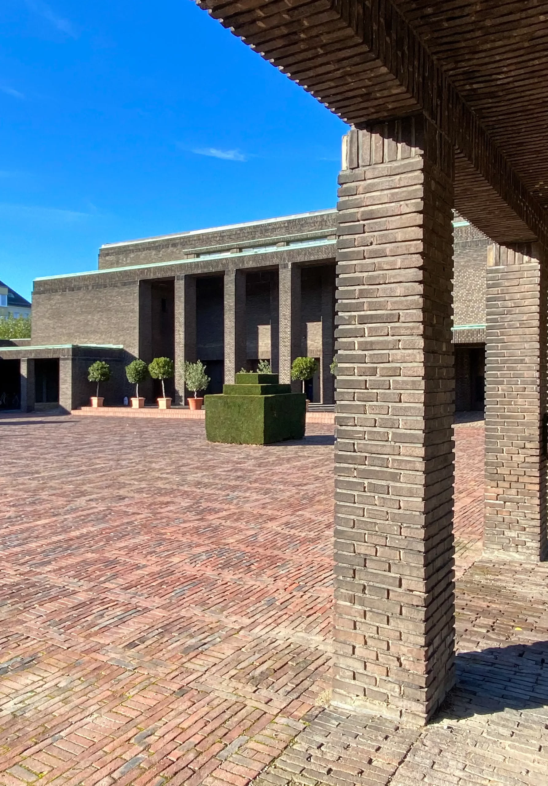 New Jewish Cemetery, 1927-1929. Architect: Fritz Nathan. Photo: Daniela Christmann