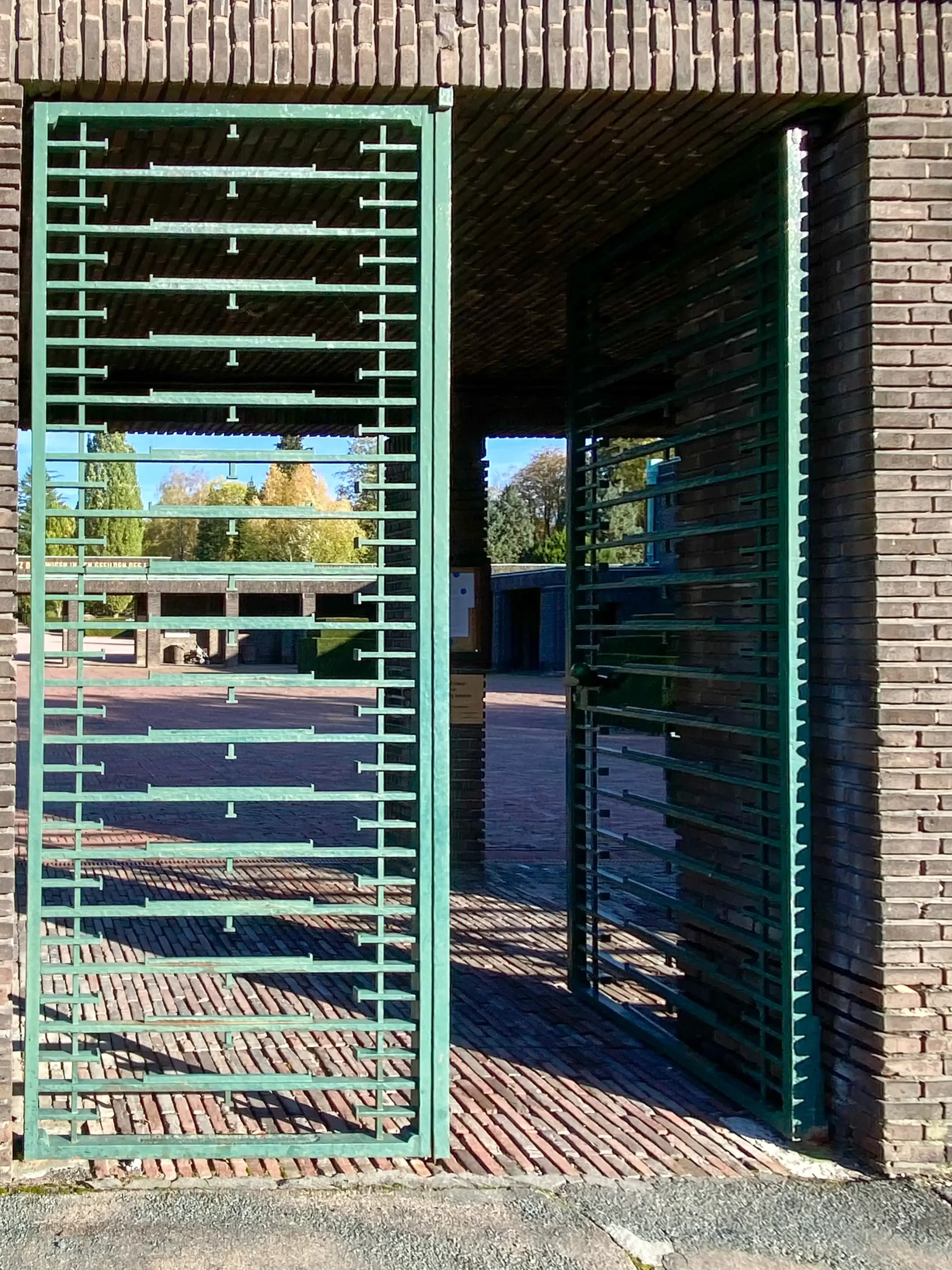 New Jewish Cemetery, 1927-1929. Architect: Fritz Nathan. Photo: Daniela Christmann