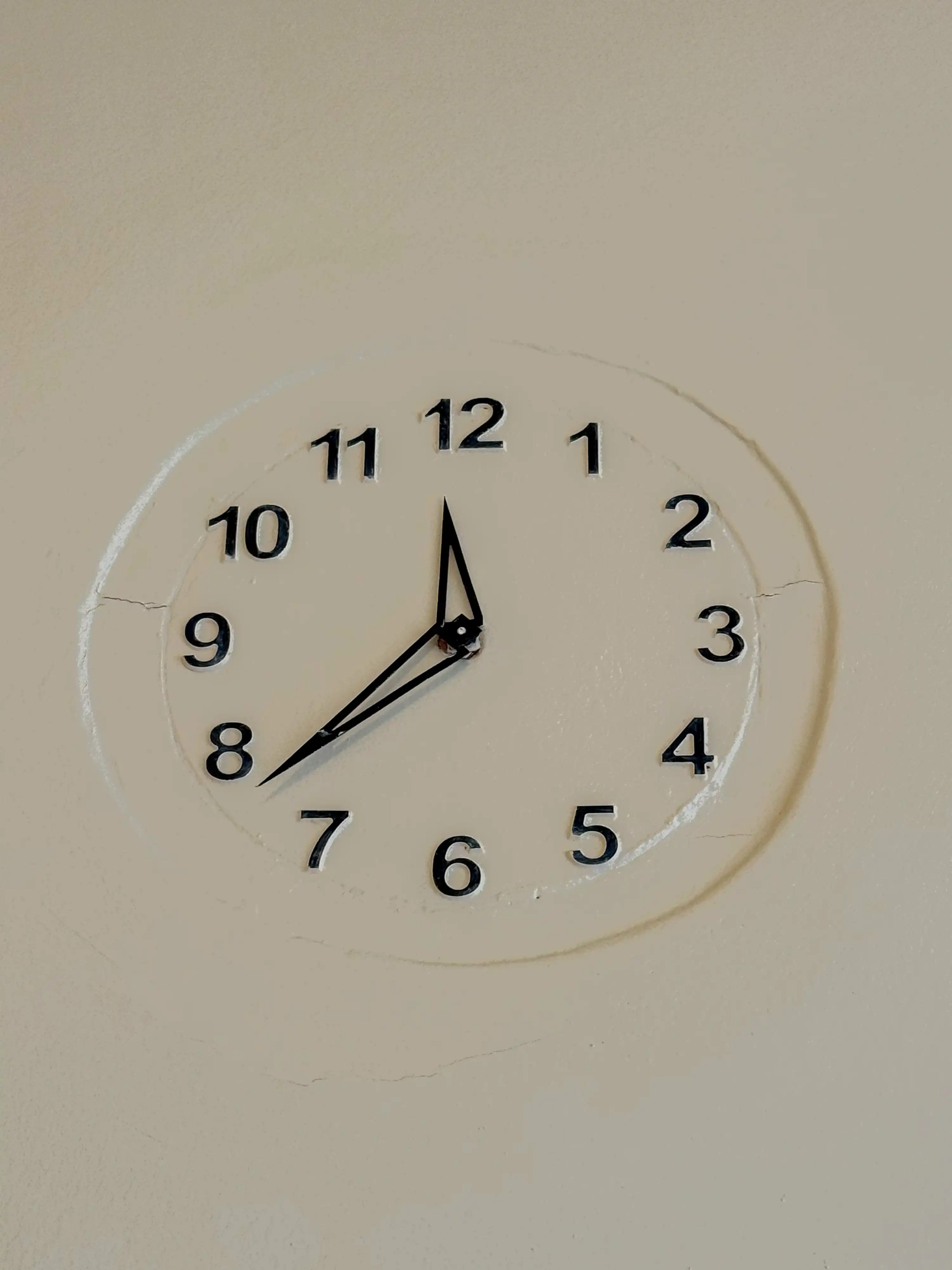 Wall Clock. Design: Francis Jourdain. Photo: Daniela Christmann