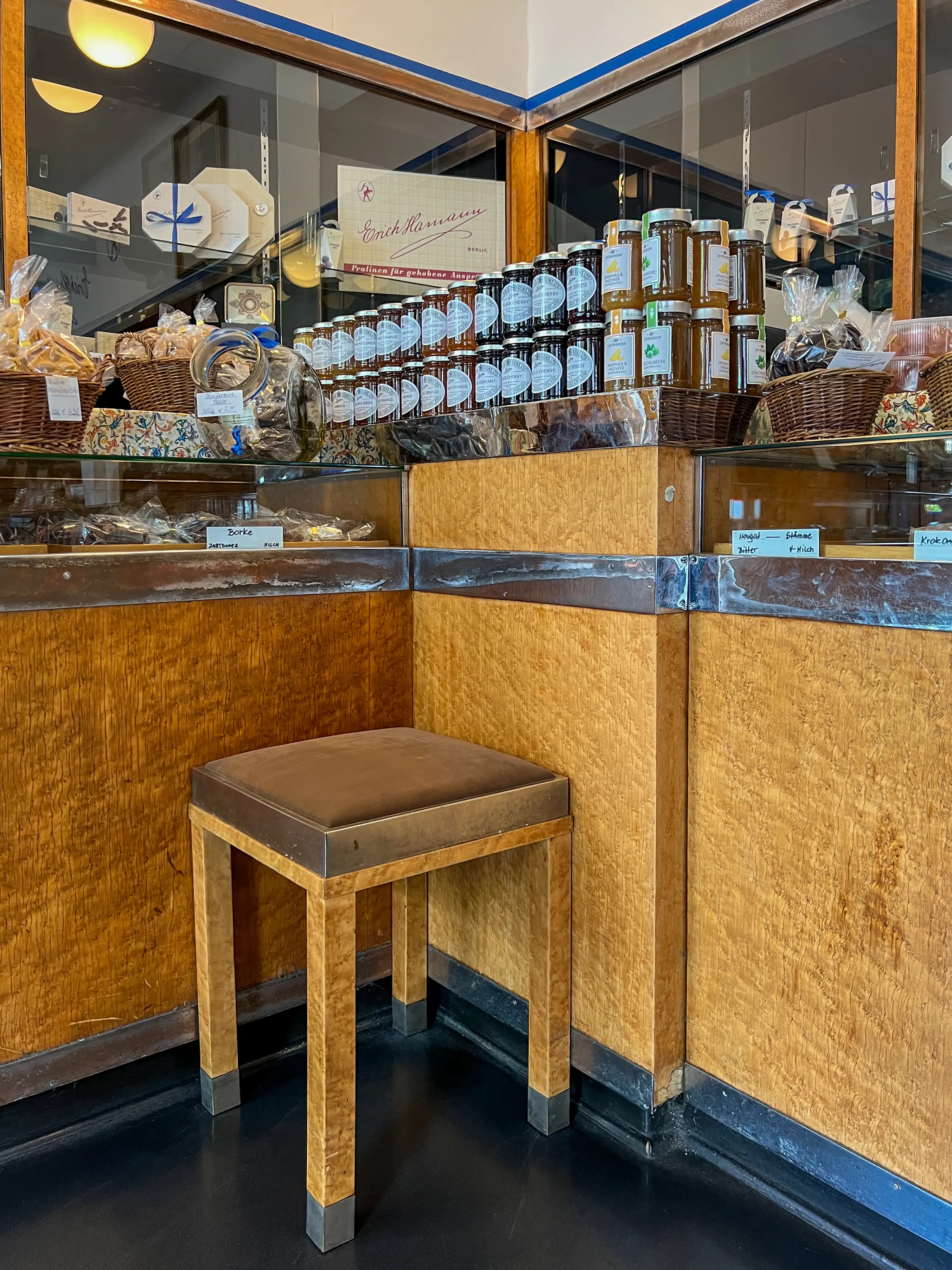 Erich Hamann Chocolate Shop, 1928. Design: Johannes Itten. Photo: Daniela Christmann