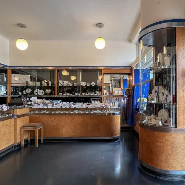 Erich Hamann Chocolate Shop, 1928. Design: Johannes Itten. Photo: Daniela Christmann