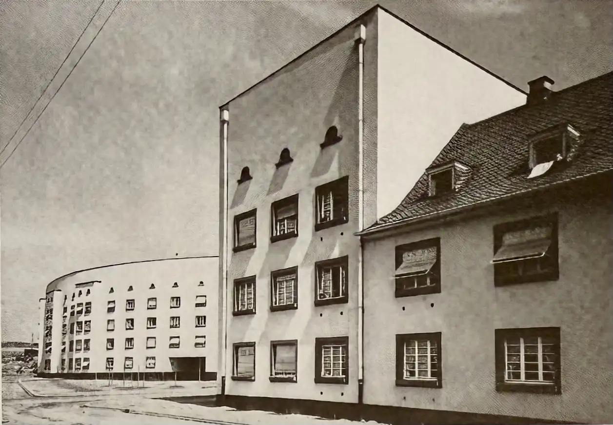 Rundbau, 1926-1928. Architekt: Hermann Hussong