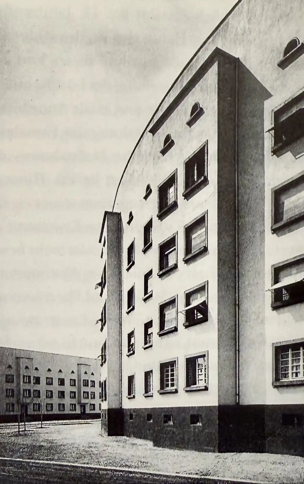 Rundbau, 1926-1928. Architekt: Hermann Hussong