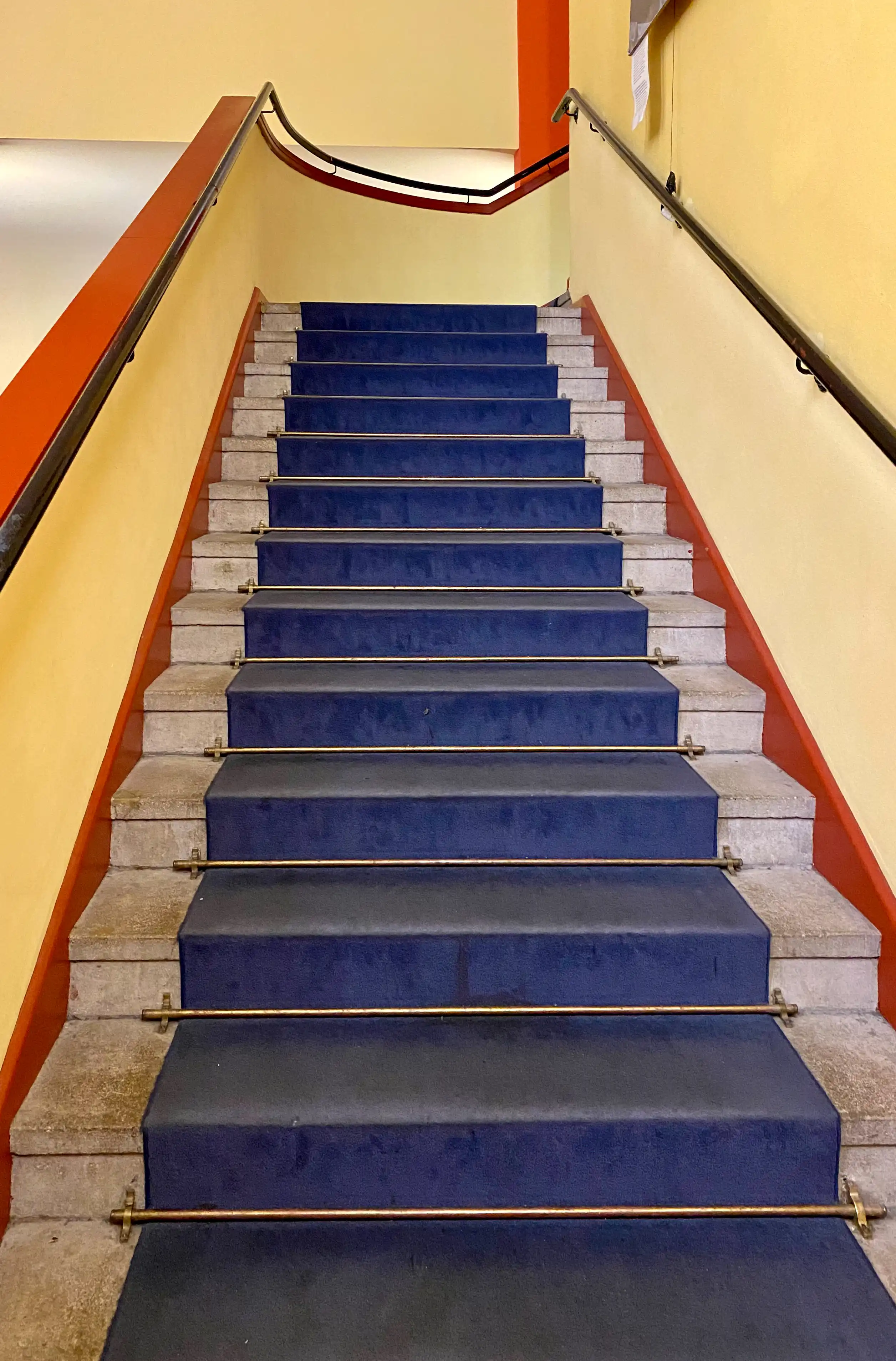 Residential development with Babylon cinema, 1928-1929. Architect: Hans Poelzig. Photo: Daniela Christmann