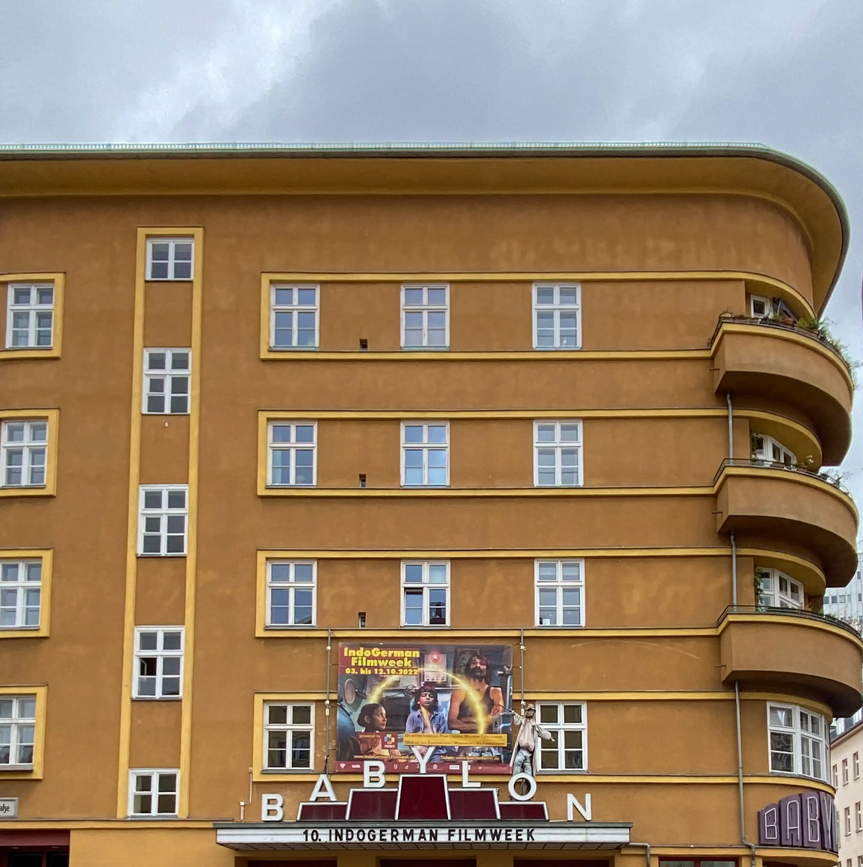 Residential development with Babylon cinema, 1928-1929. Architect: Hans Poelzig. Photo: Daniela Christmann