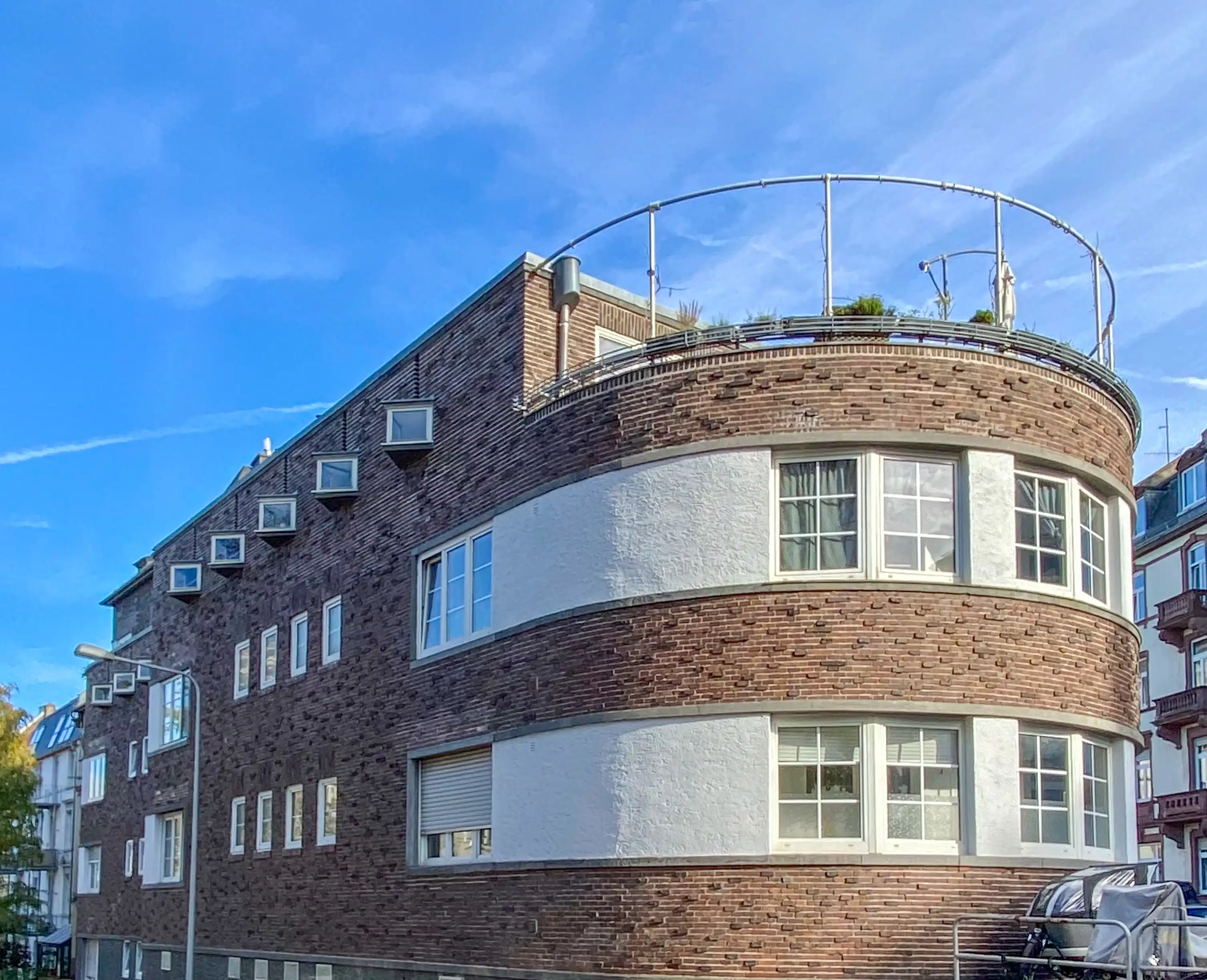 Mehrfamilienhaus, 1926. Architekt: Ernst Balser. Foto: Daniela Christmann