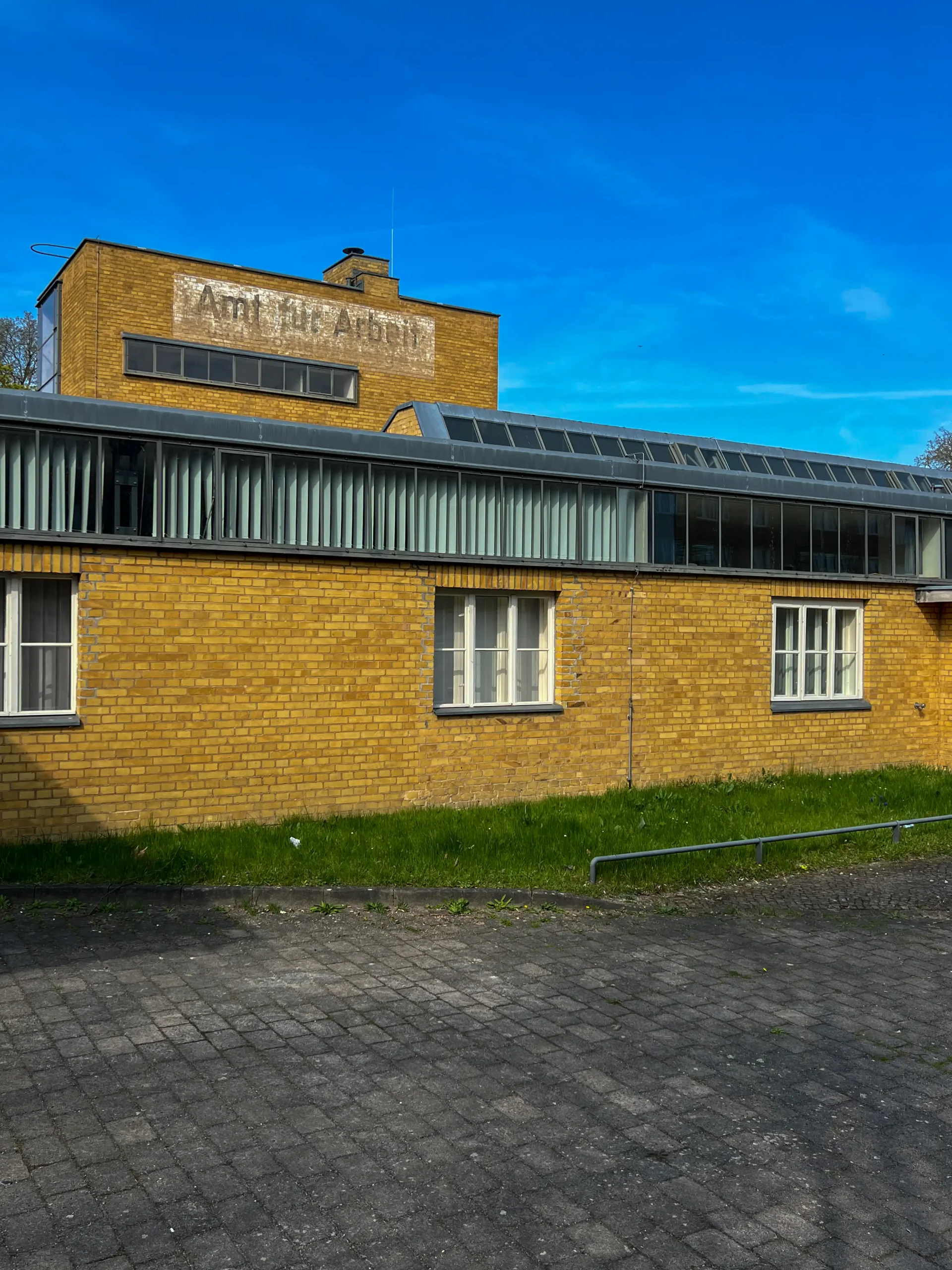 Arbeitsamt Dessau, 1928-1929. Architekt: Walter Gropius. Foto: Daniela Christmann
